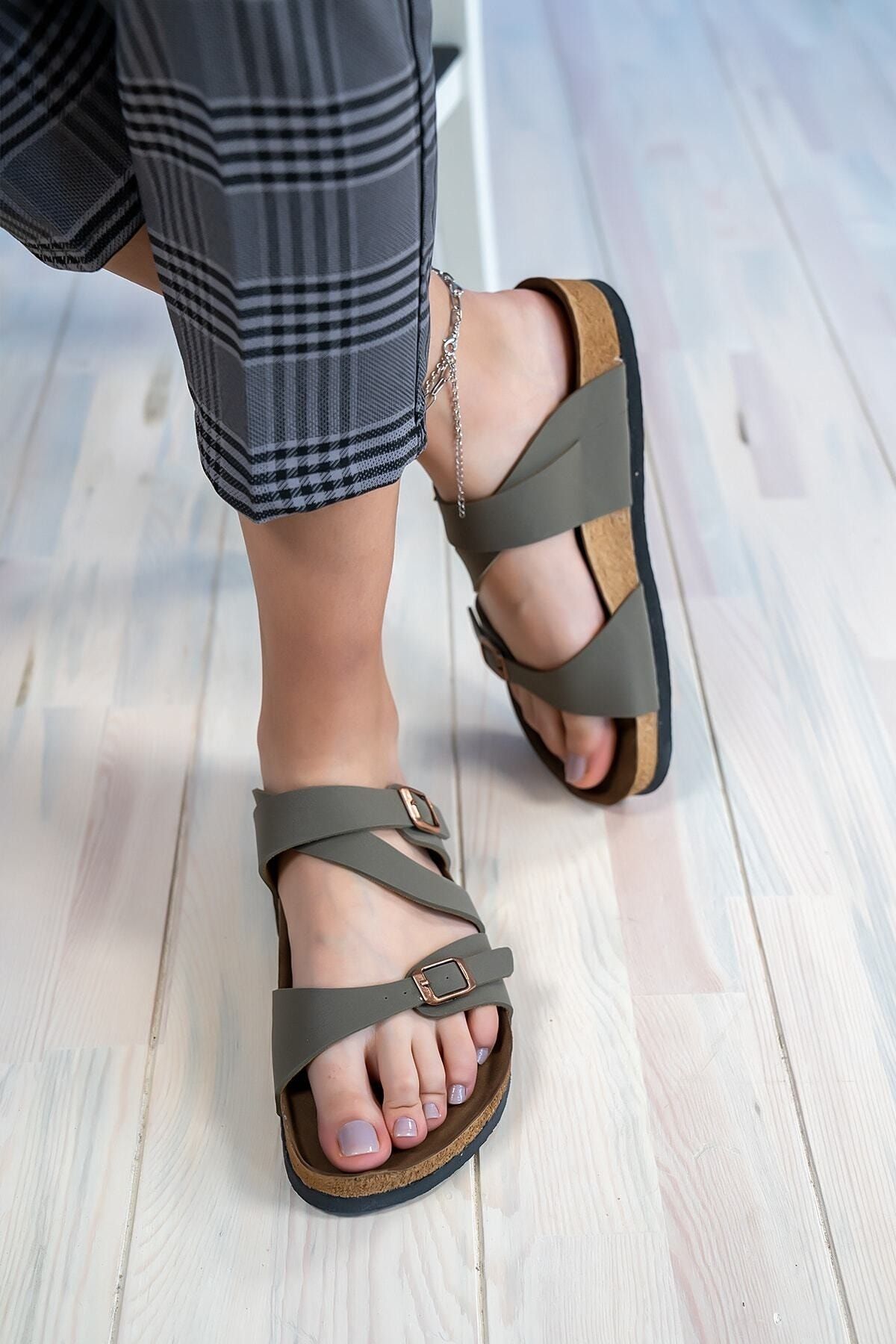 Comfortable outdoor slippers outlet