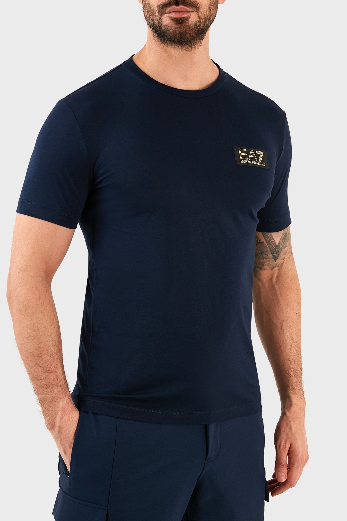 Navy blue armani t shirt new arrivals