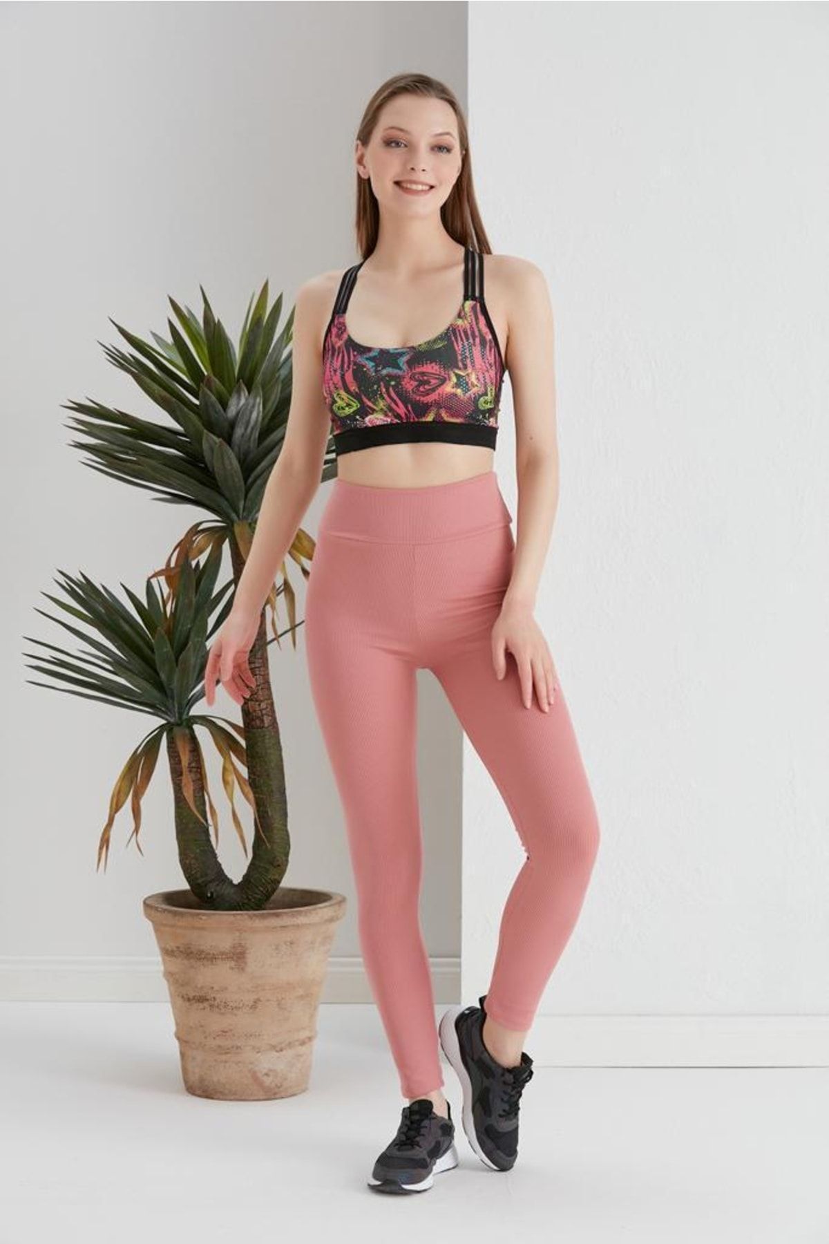 complete the look image