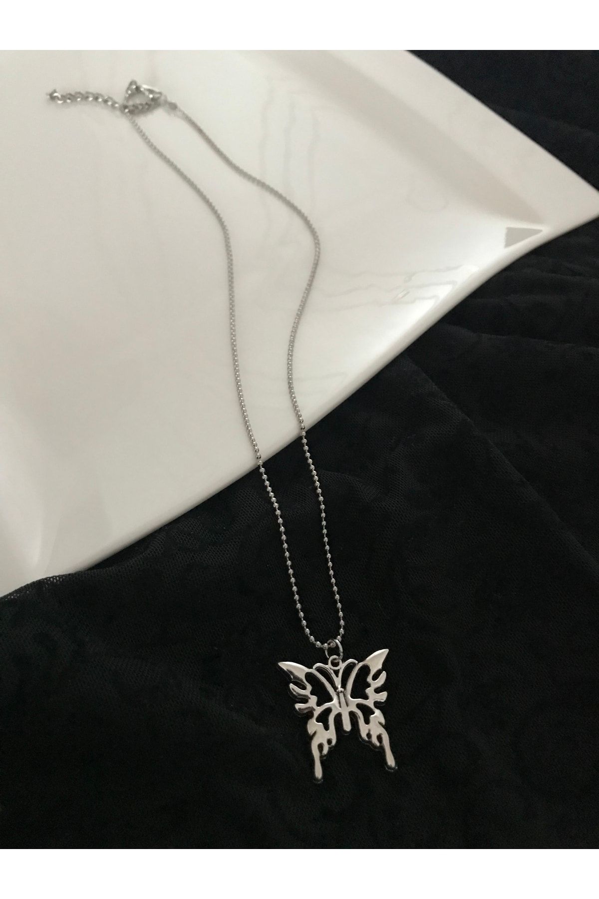 Aesthetic shop silver necklace