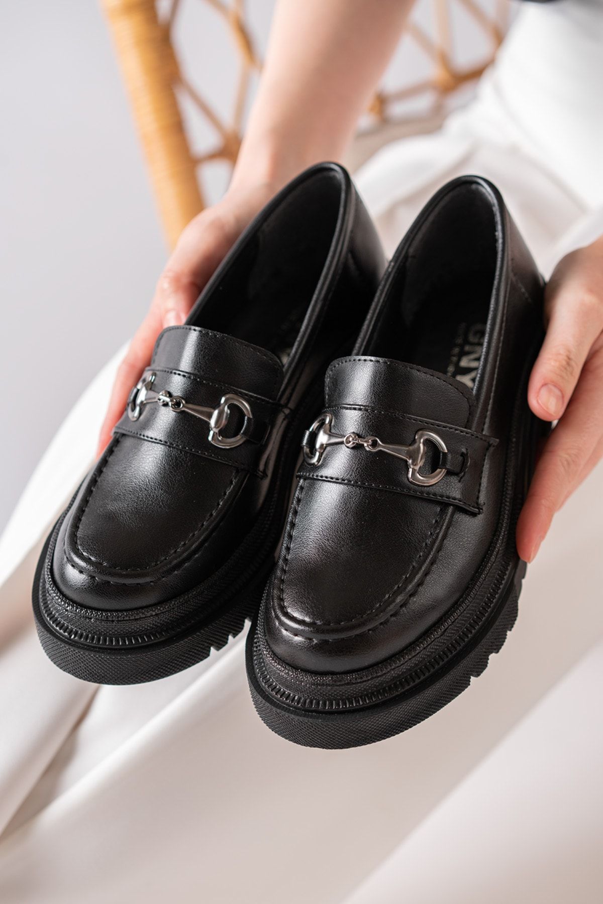 Womens black cheap moccasin shoes