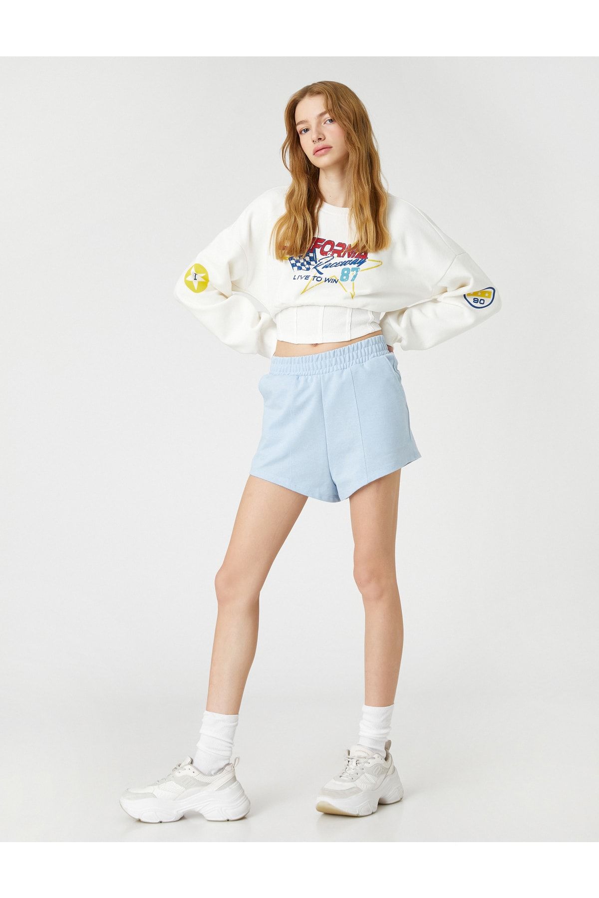 Koton Shorts Blau Mittlerer Bund