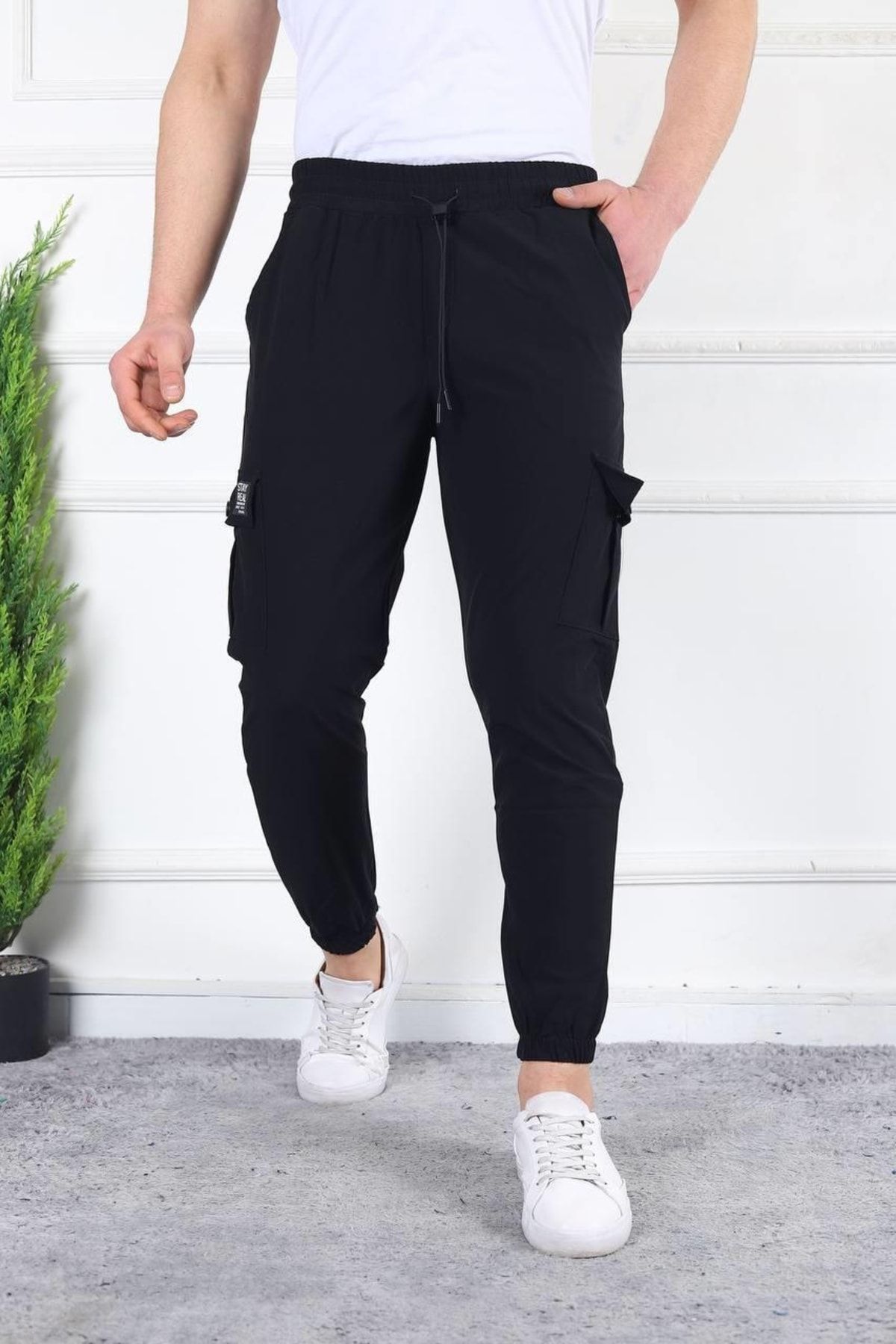 Muscle fit best sale tracksuit mens