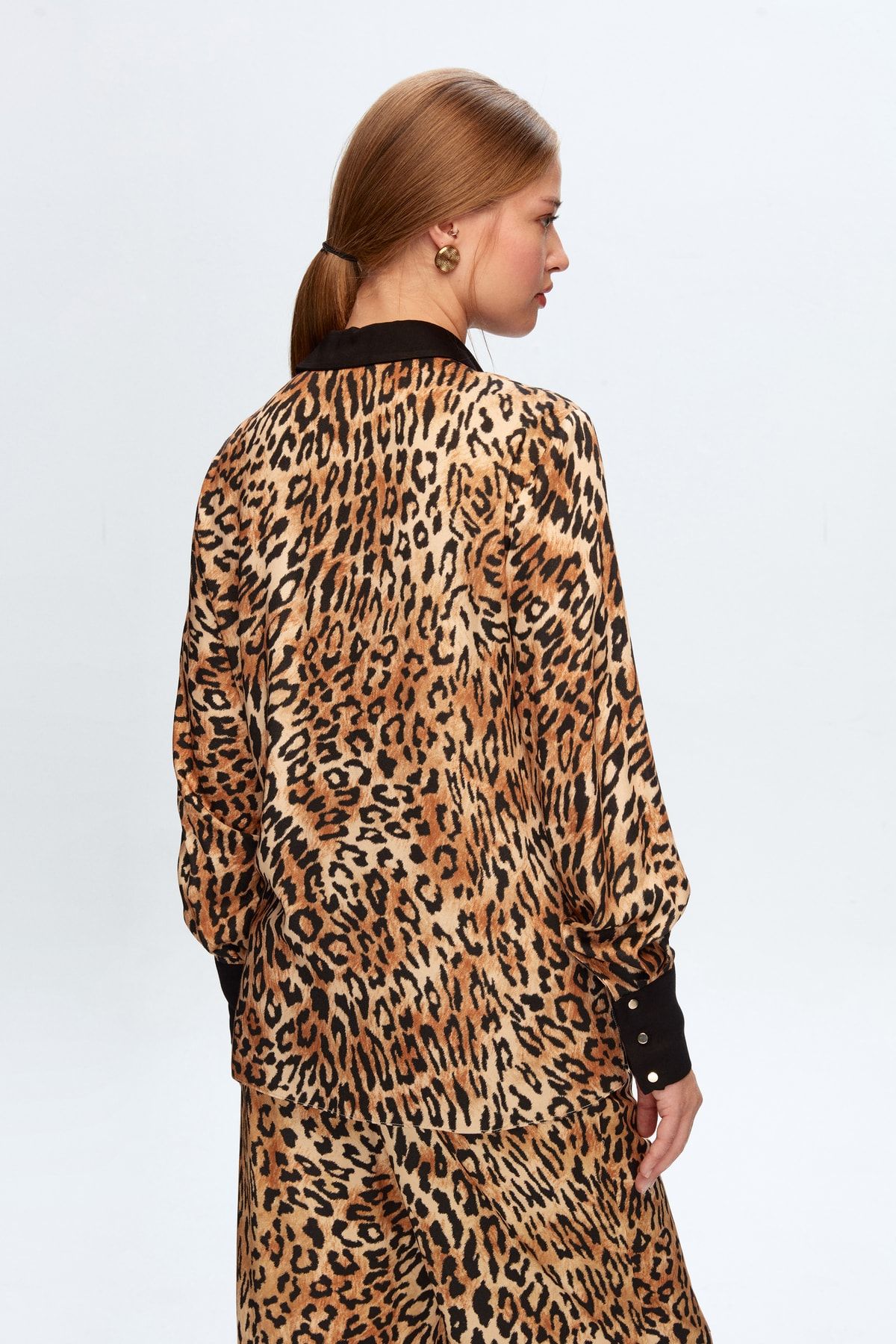 Love My Body-Dizajn košele s leopardím vzorom 5