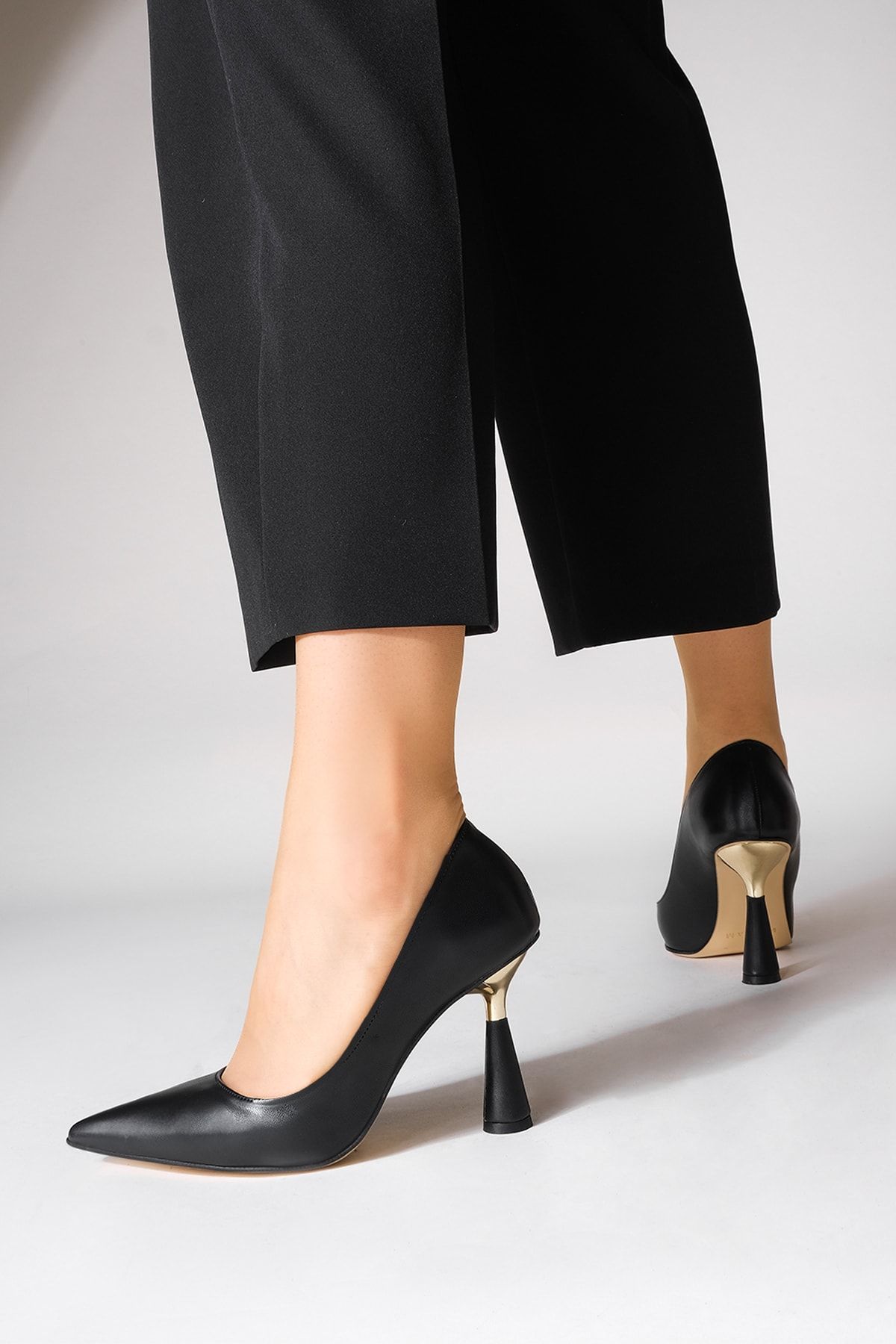 Marjin Pumps - Schwarz - Pfennigabsatz/Stiletto