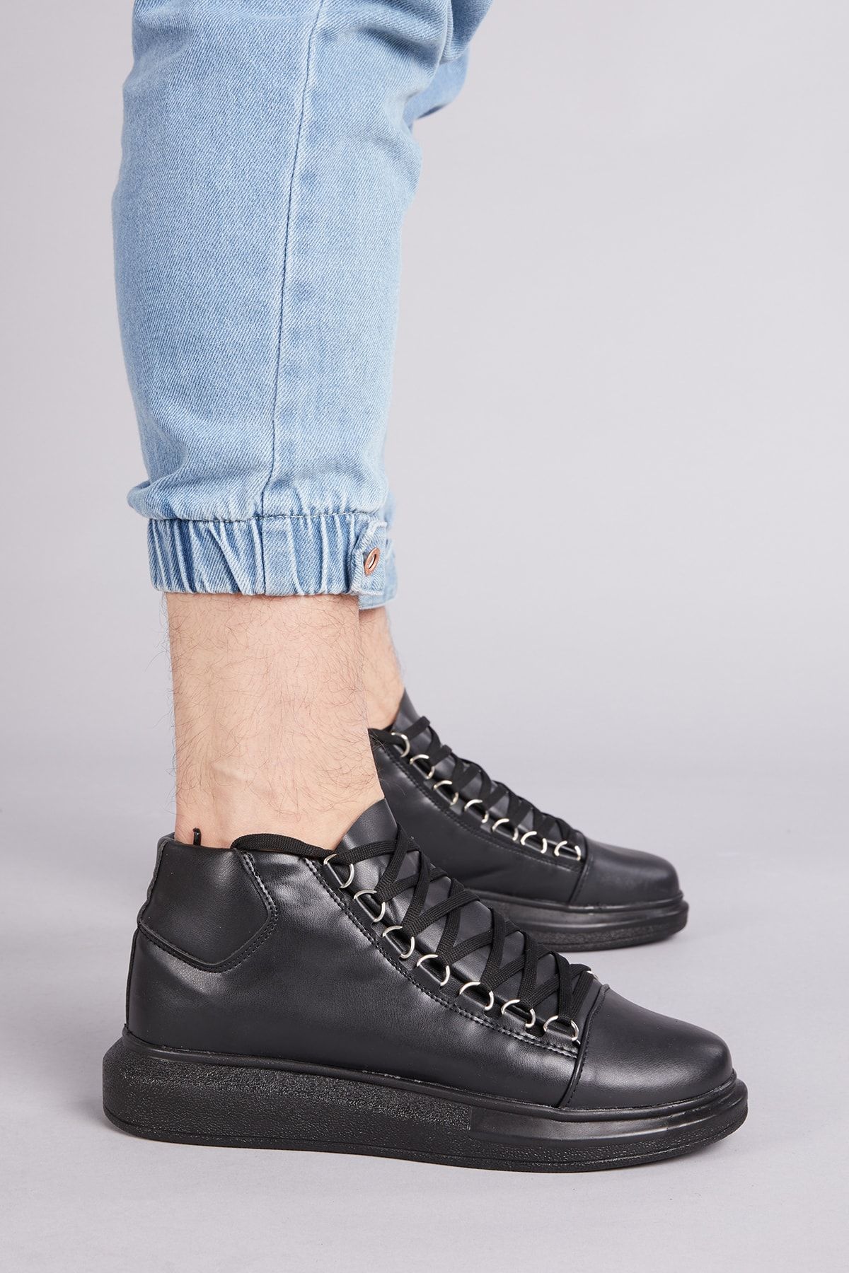 Tonny Black Sneaker Schwarz Flacher Absatz Fast ausverkauft