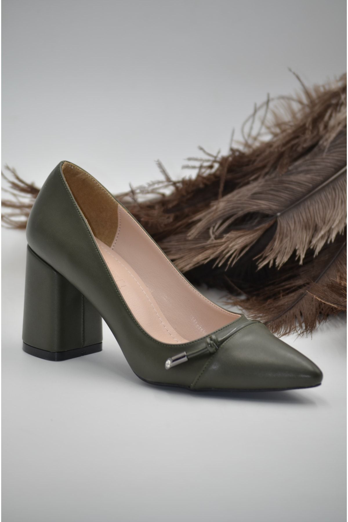 High heels discount khaki