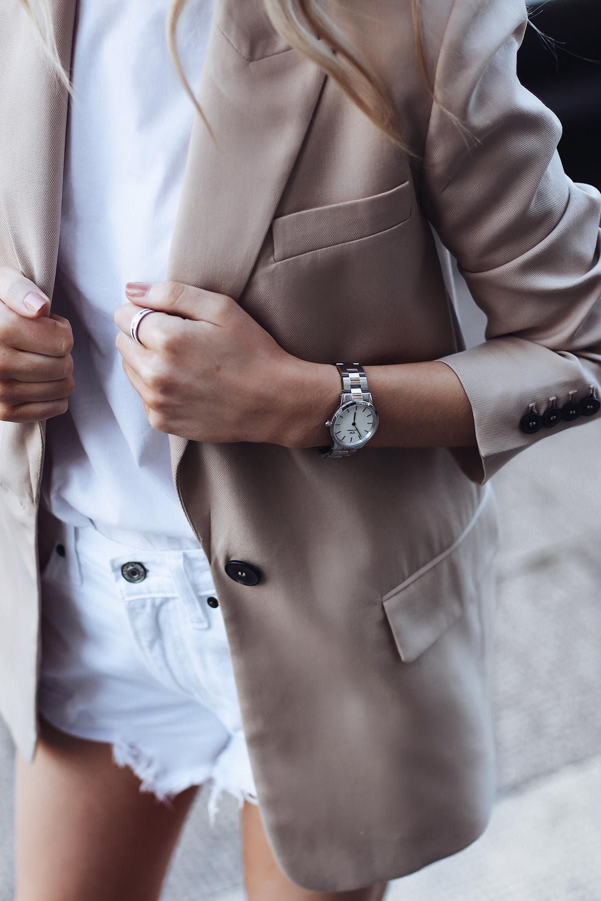 Daniel wellington hot sale 32mm silver