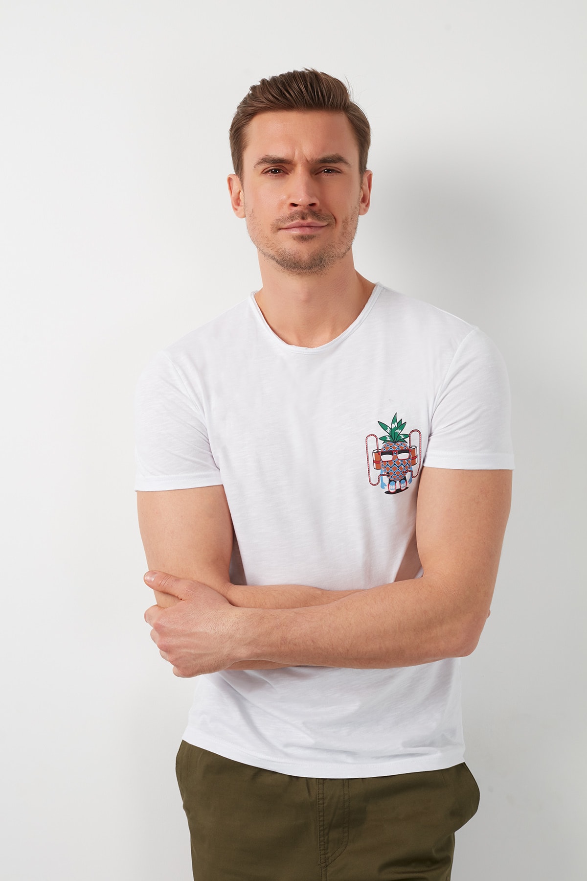 تیشرت مردانه سفید بوراتی | 5902264 اورجینال - تصویر 2