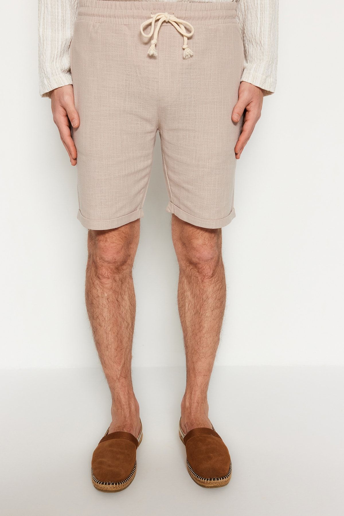 Trendyol Collection Pantaloni Scurți Cu Aspect Normal De In, De Culoare Nurcă - Masculin - S
