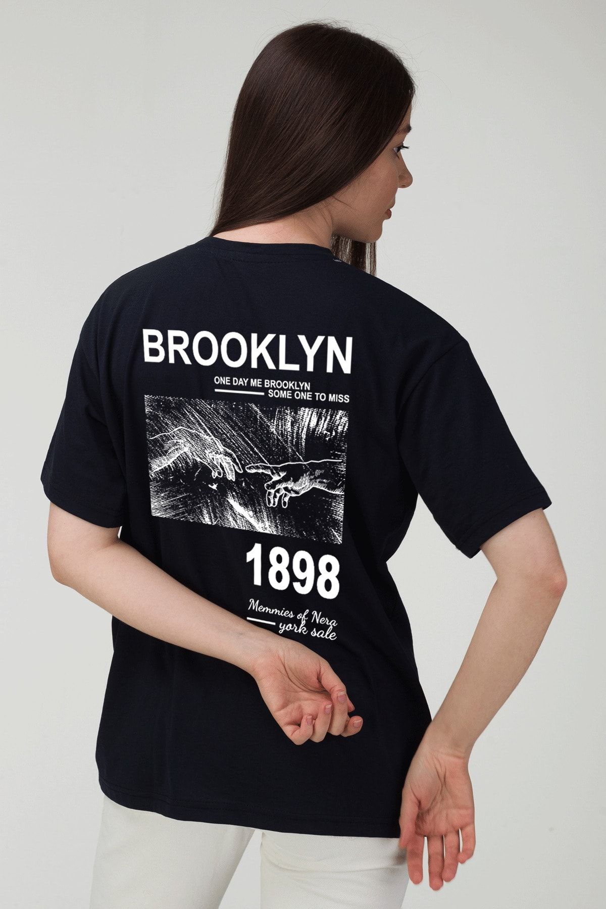 MODAGEN Unisex Black Brooklyn 1898 Printed Oversize T shirt Trendyol