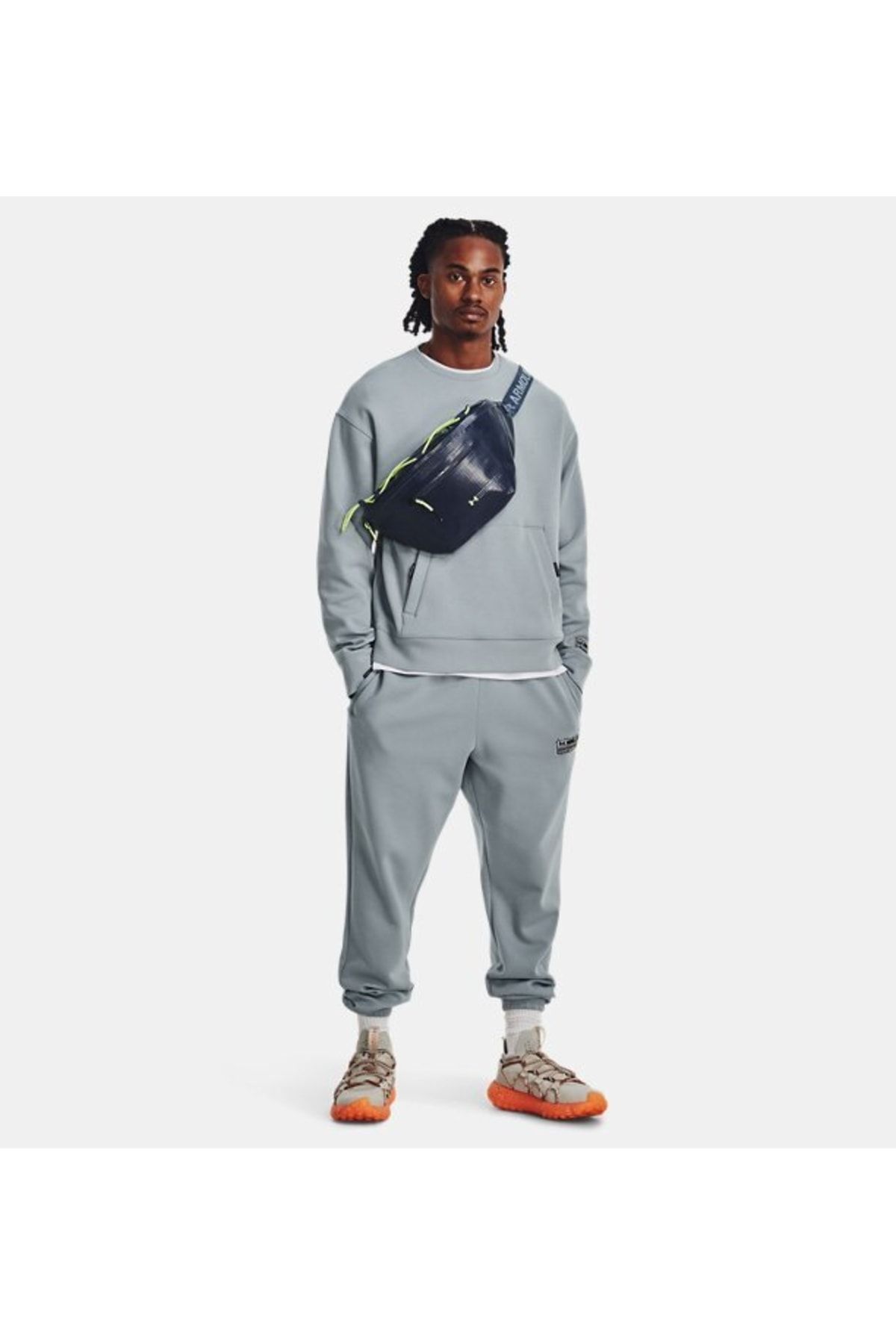 Under Armour Sports Sweatpants Gray Trendyol