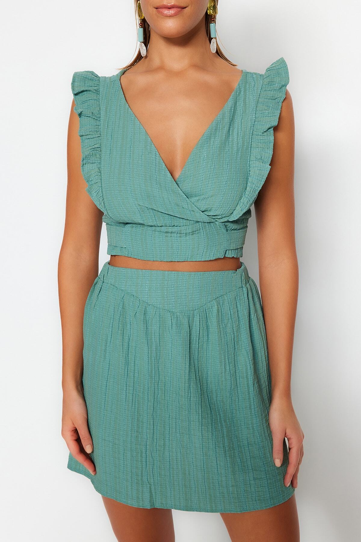 Trendyol Collection-Khaki szőtt fodros blúz szoknya szett TBESS23AU00126 4