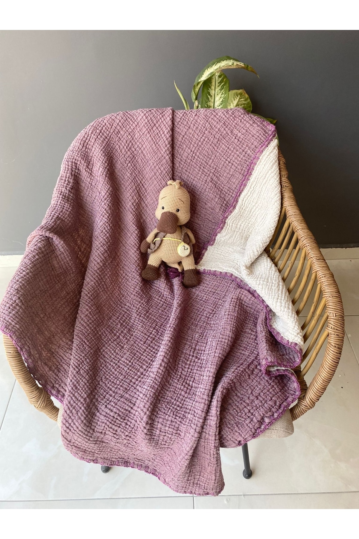 YASEMİNİNEVİ Mürdüm Rengi Müslin Bebek Örtüsü/pike fotoğrafı 3 (önizleme)