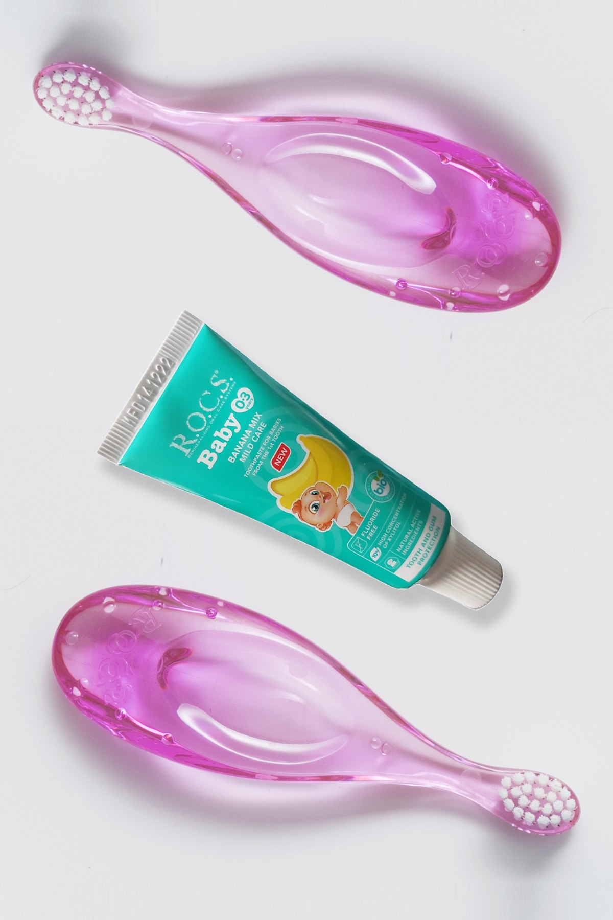 R.O.C.S. Rocs Baby 0-3 Yaş Diş Fırçası 2 Adet Pembe - Deneme Boyu Muz Püresi Baby Macun 25 Gr Hediyeli fotoğrafı 3 (önizleme)