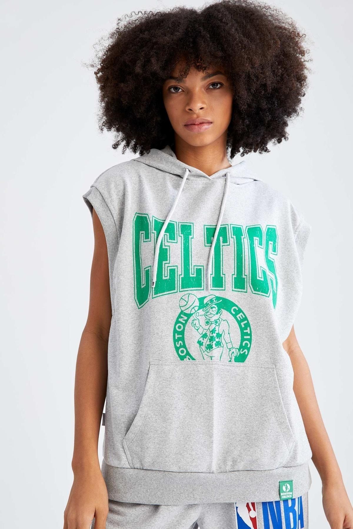 Defacto Fit Nba Boston Celtics Licensed Oversize Fit Hooded