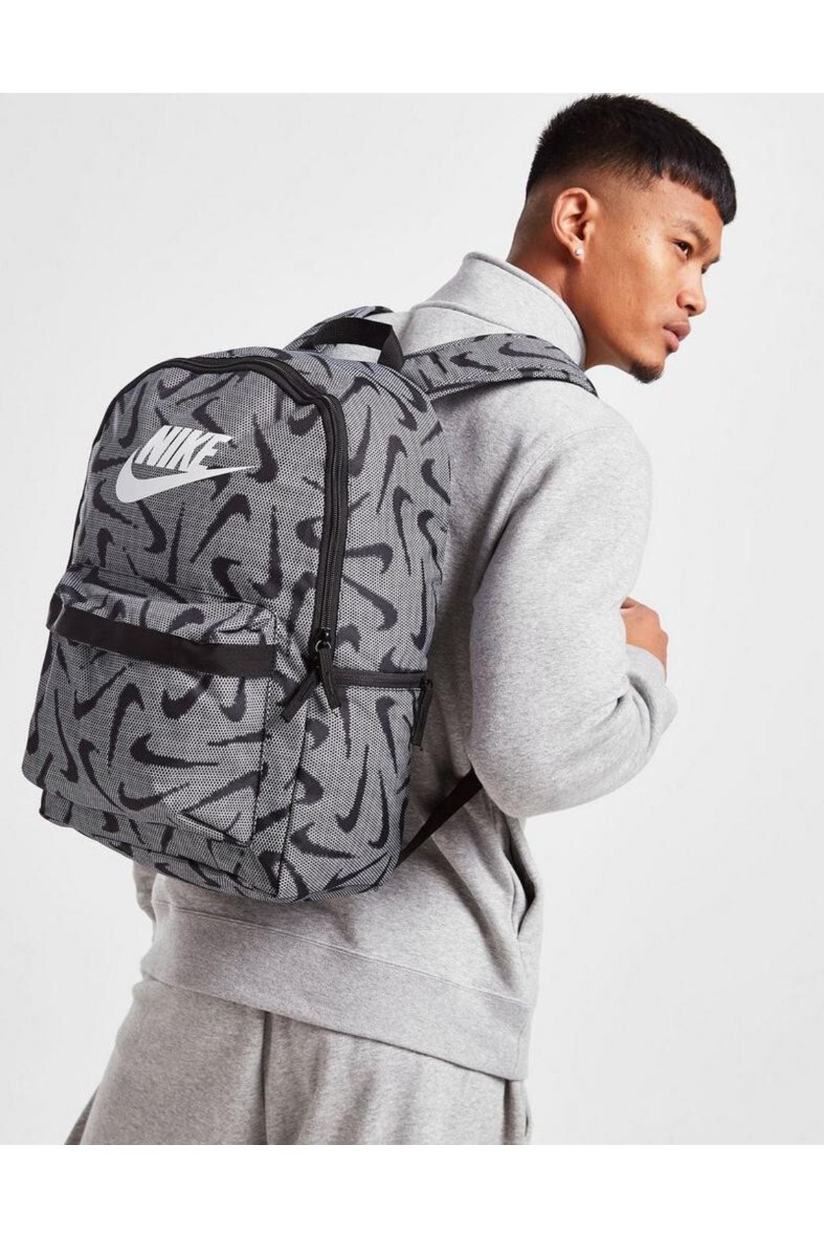 Gray nike backpack clearance