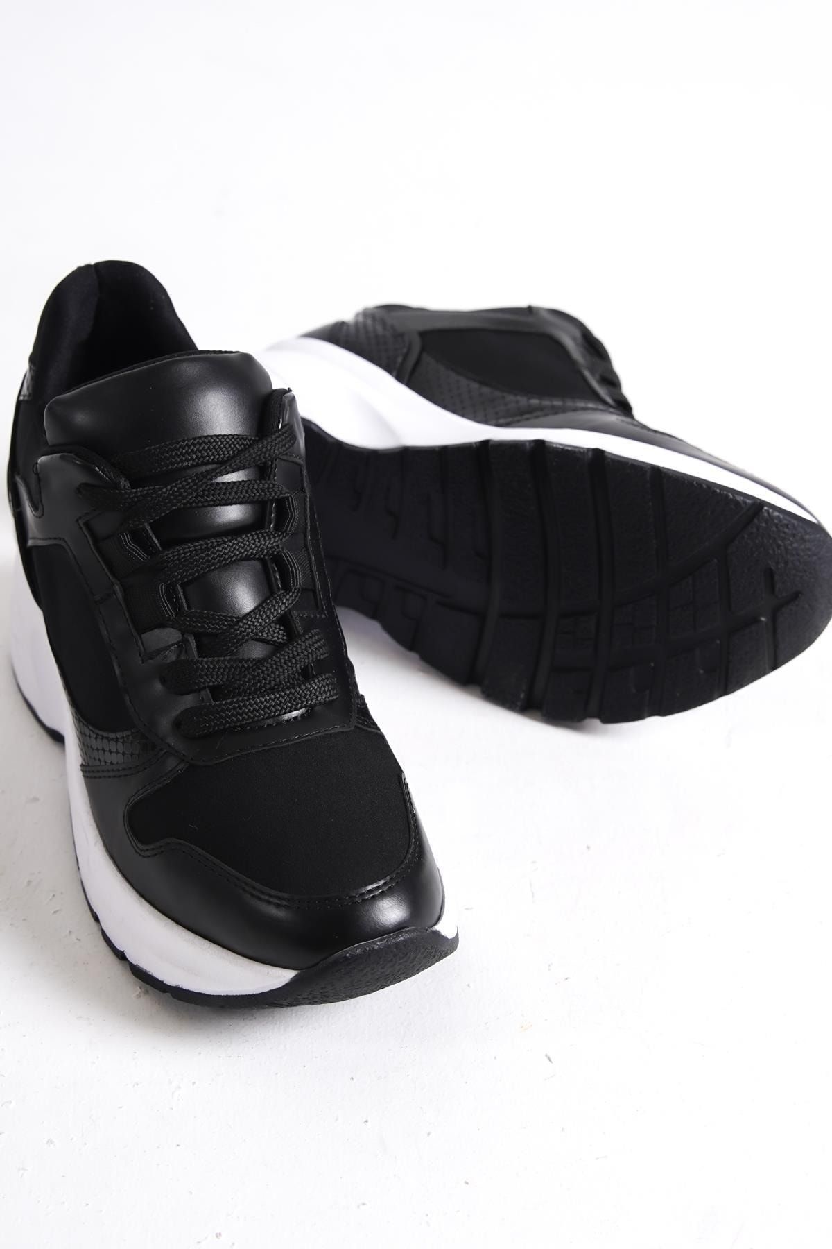Capone Outfitters Capone Ön Bağcıklı Dolgu Taban Kadın Spor Ayakkabı