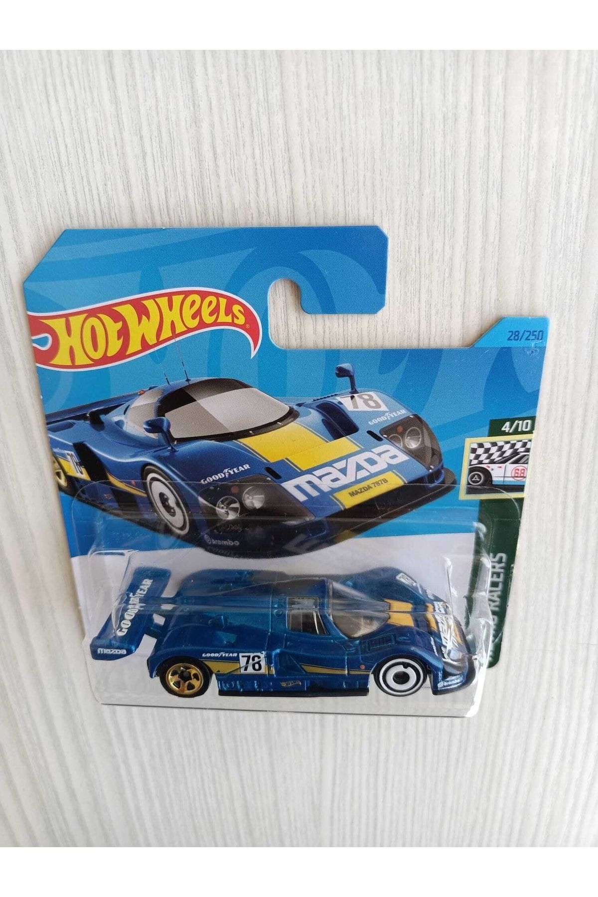 Hot wheels mazda 787b deals