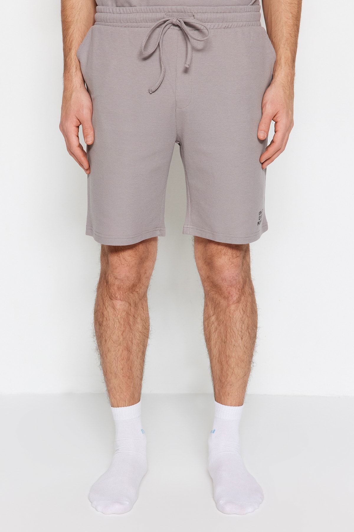 Trendyol Collection-Šedá sada pletených šortek Regular Fit Pyžamo TMNSS23PT00032 13