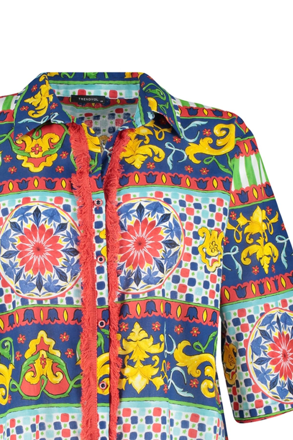 Trendyol Curve-Multicolor Ethnic Pattern Woven Beach Wear Plus Size Shirts Tbbss23Ax00000 8