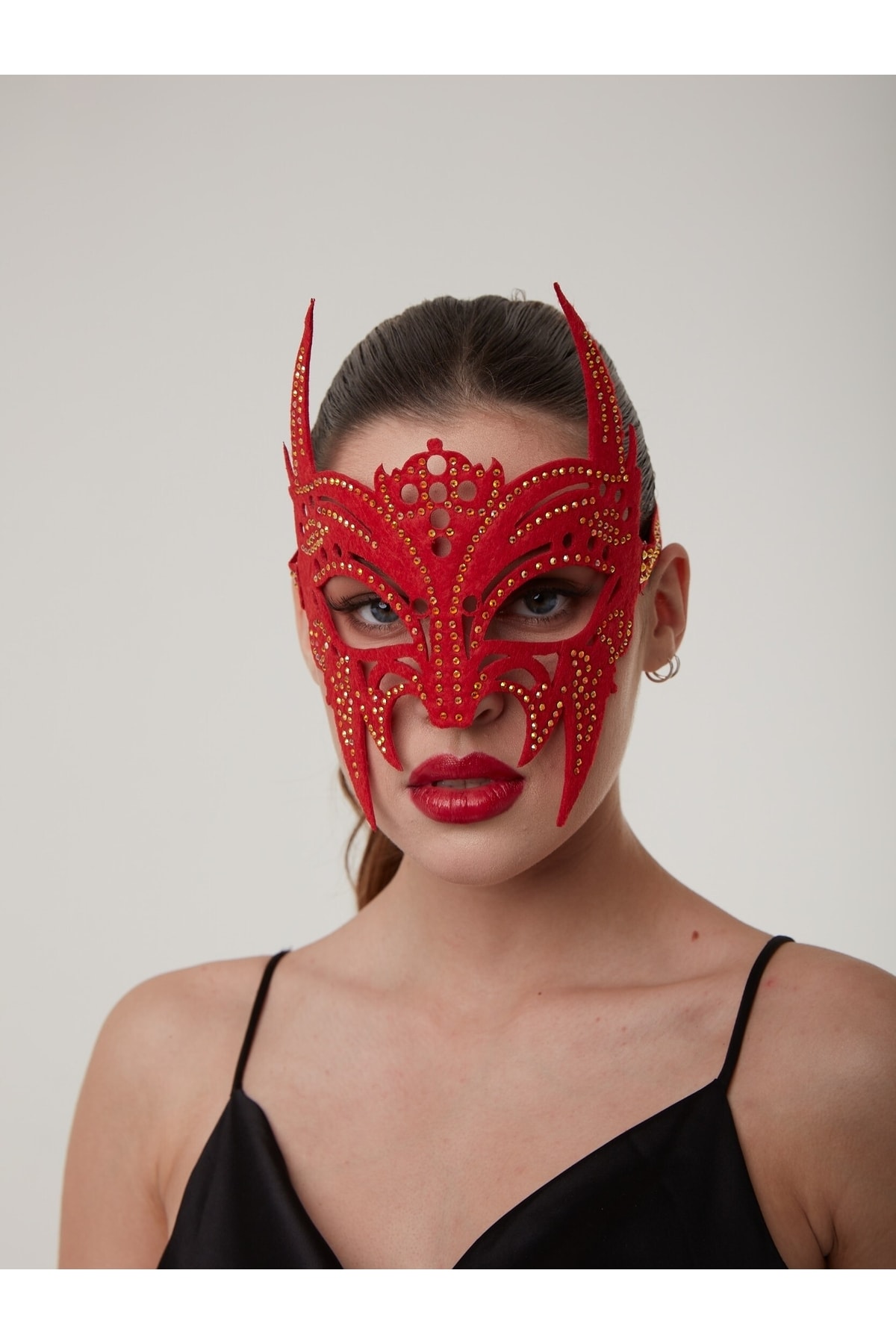 porMASK Kırmızı Yarasa Parti Maskesi