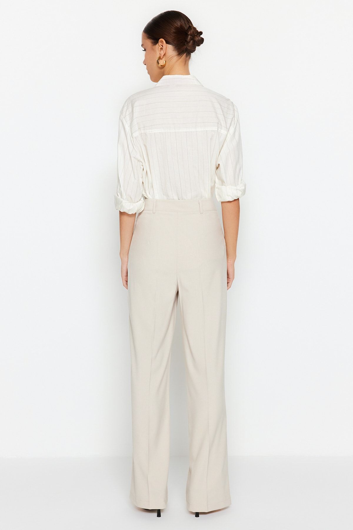 Trendyol Collection-Beigefarbene gewebte Hose mit hoher Taille und weitem Bein – TWOSS23PL00314 11