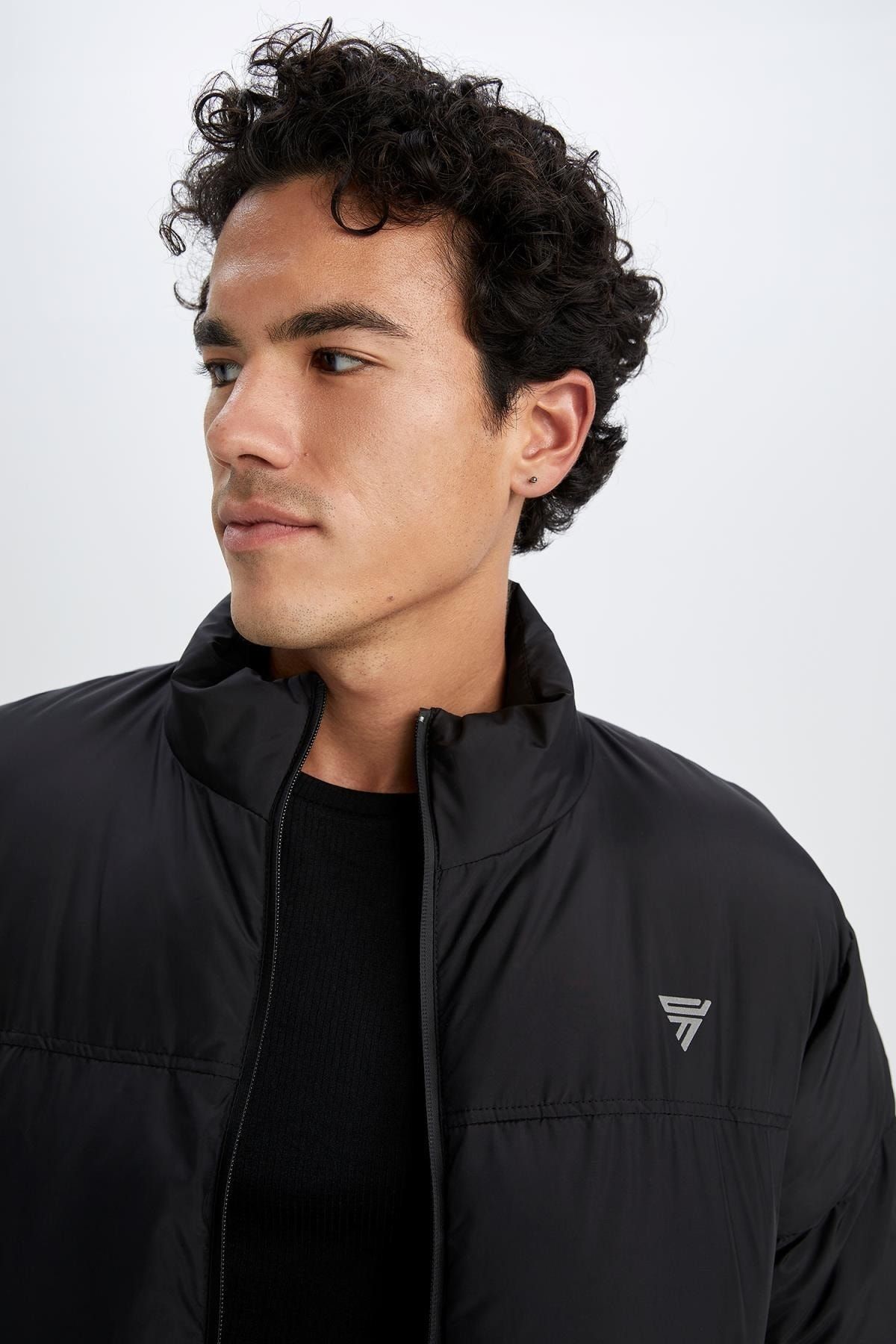 DeFacto Su İtici Rüzgar Geçirmez Defacto Fit Oversize Fit Dik Yaka Mont PE10694