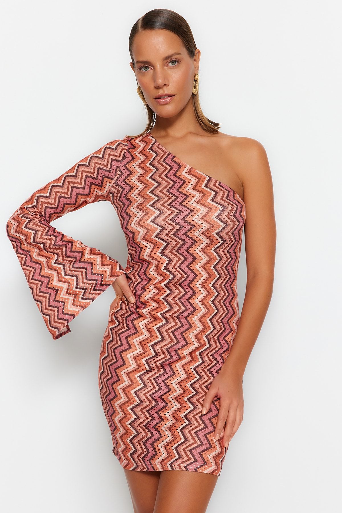 Knitted one shoulder discount dress
