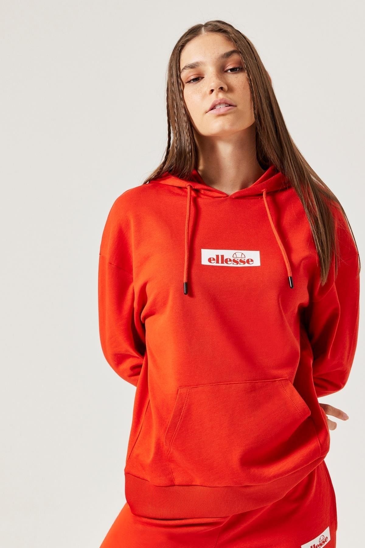 Red ellesse best sale hoodie