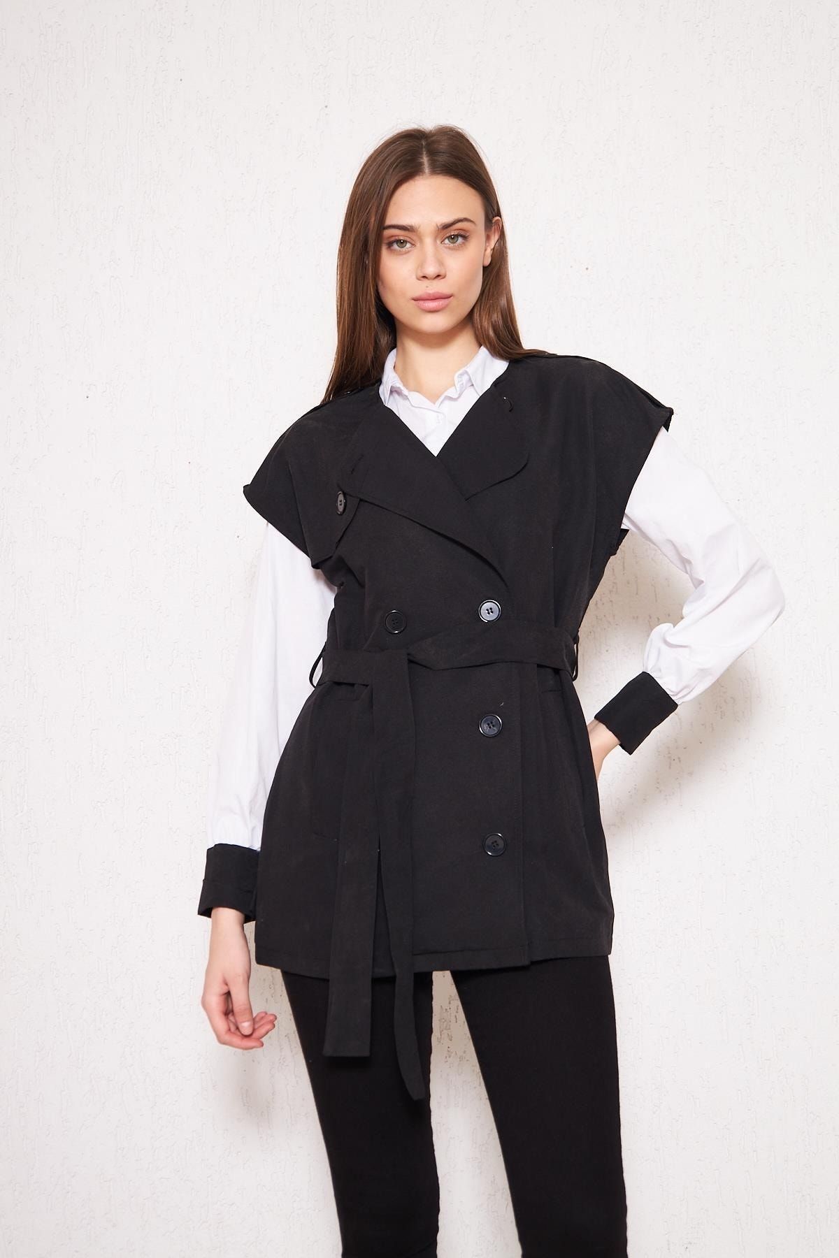 Sleeveless trench shop