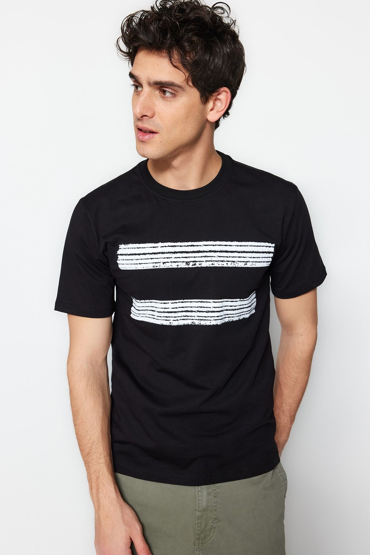 Herren Kurzarm-T-Shirt Trendyol Trendyol mit Collection geschnittenes - für Schwarzes, TMNSS20TS0092 Rundhalsausschnitt schlankes/schmal