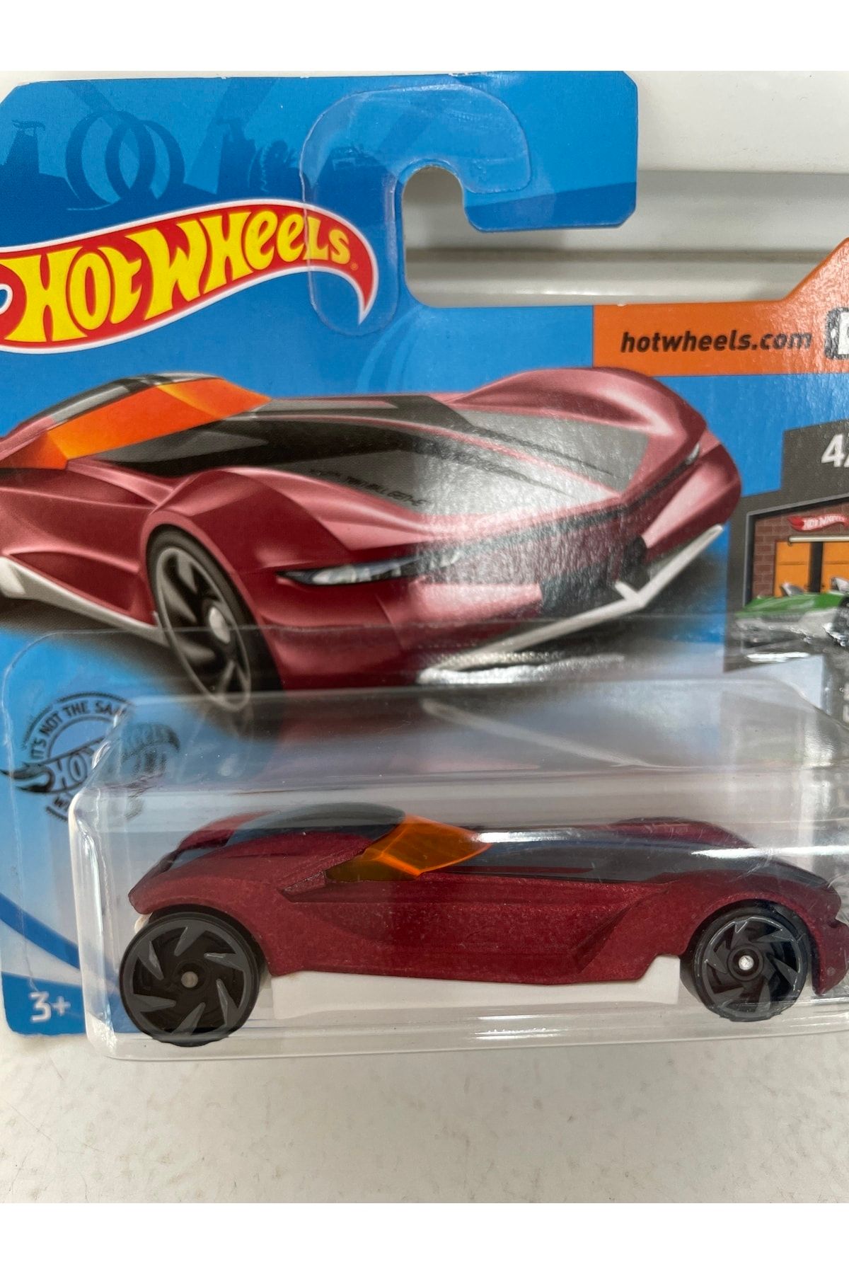 Hot wheels twin outlet mill