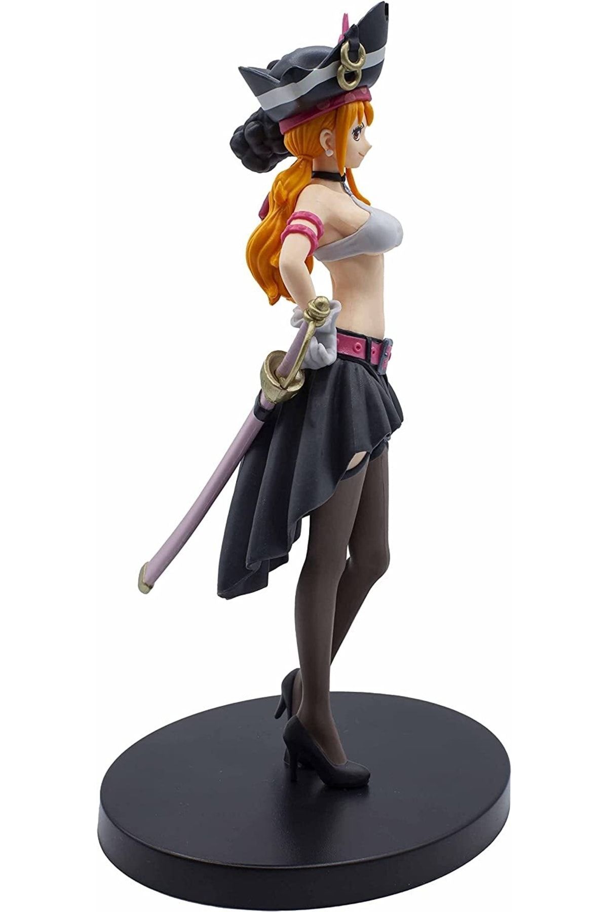 Nami one shop piece figure