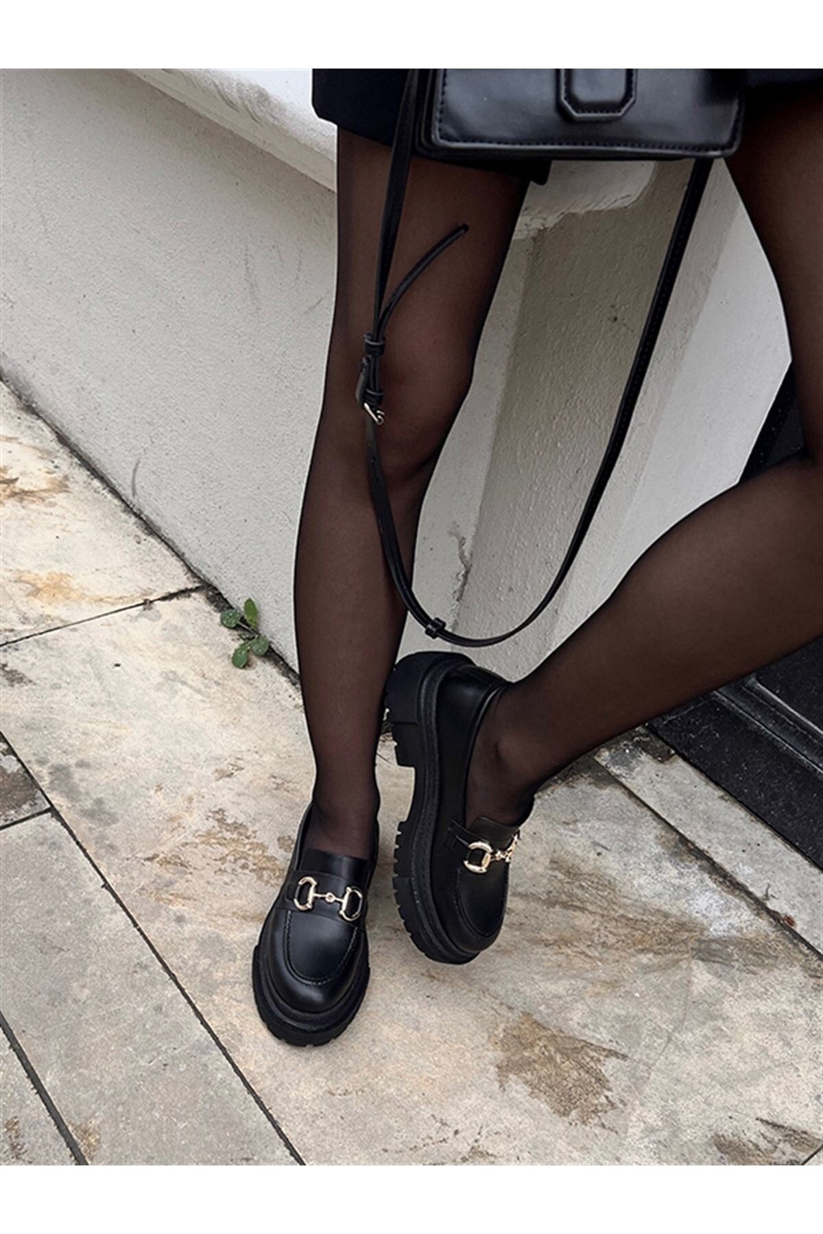 BeBeQ Store Togga Siyah Mat Tokalı Kadın Loafer Ayakkabı ON8013