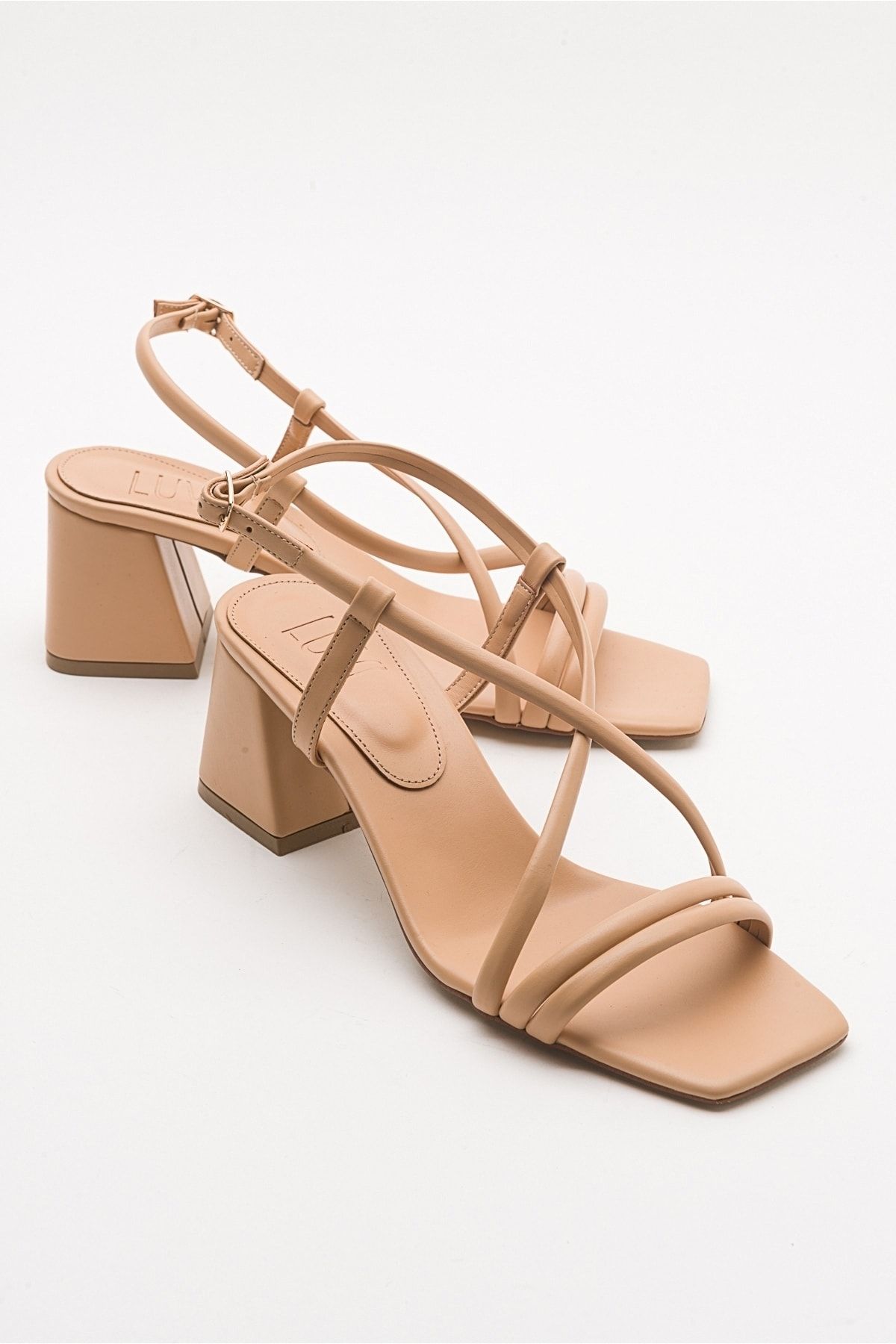 Dark discount beige heels