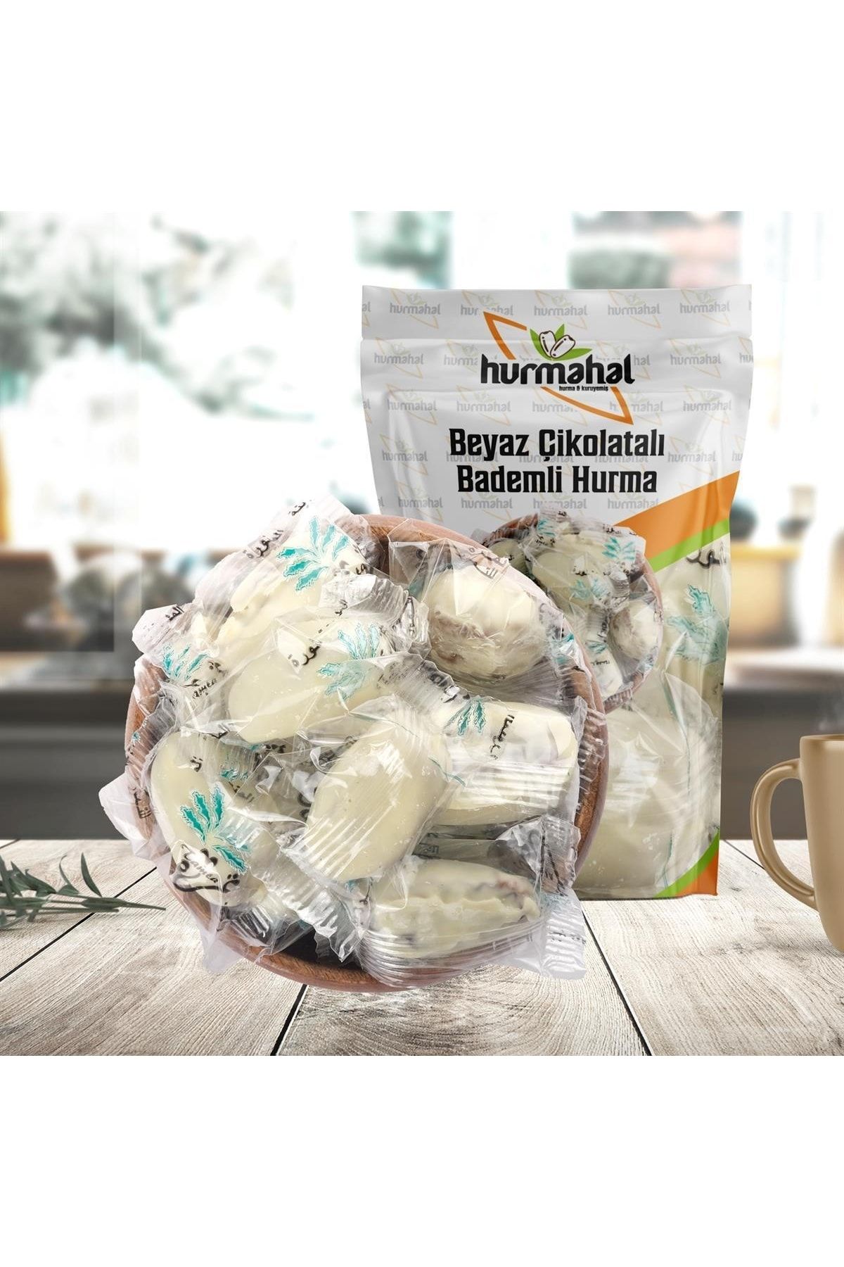 HURMAHAL Beyaz Çikolatalı Bademli Hurma 1kg
