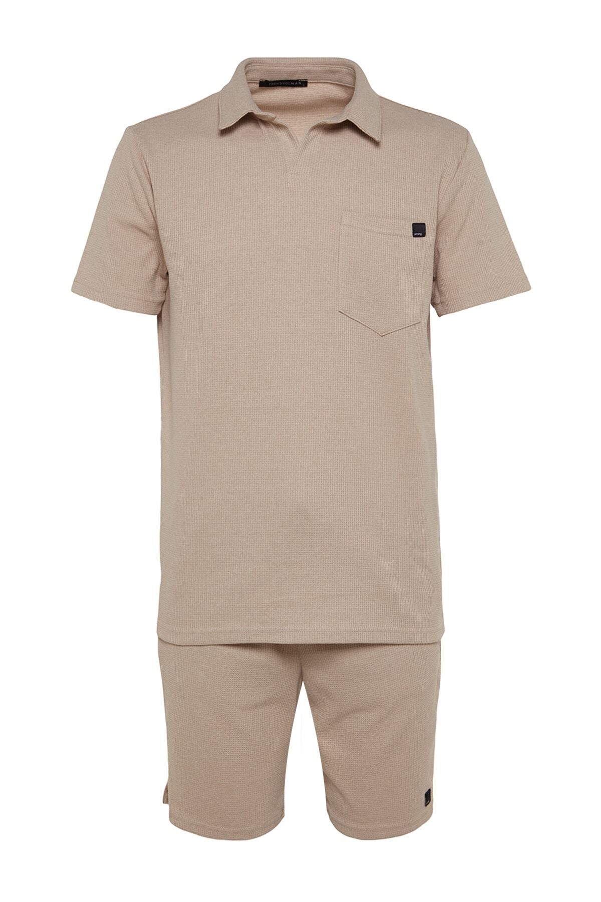 Trendyol Collection-Strukturiertes Trainingsanzug-Set mit Polokragen in Kamel – Normale Schnittform TMNSS23EM00003 8