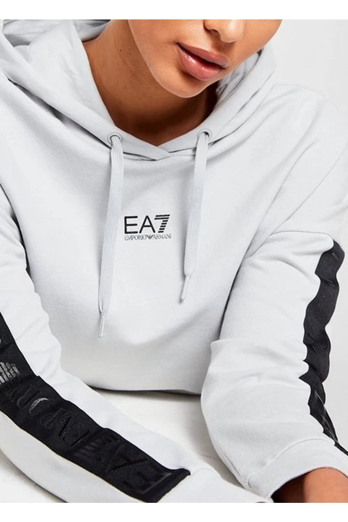 Womens hot sale ea7 hoodie
