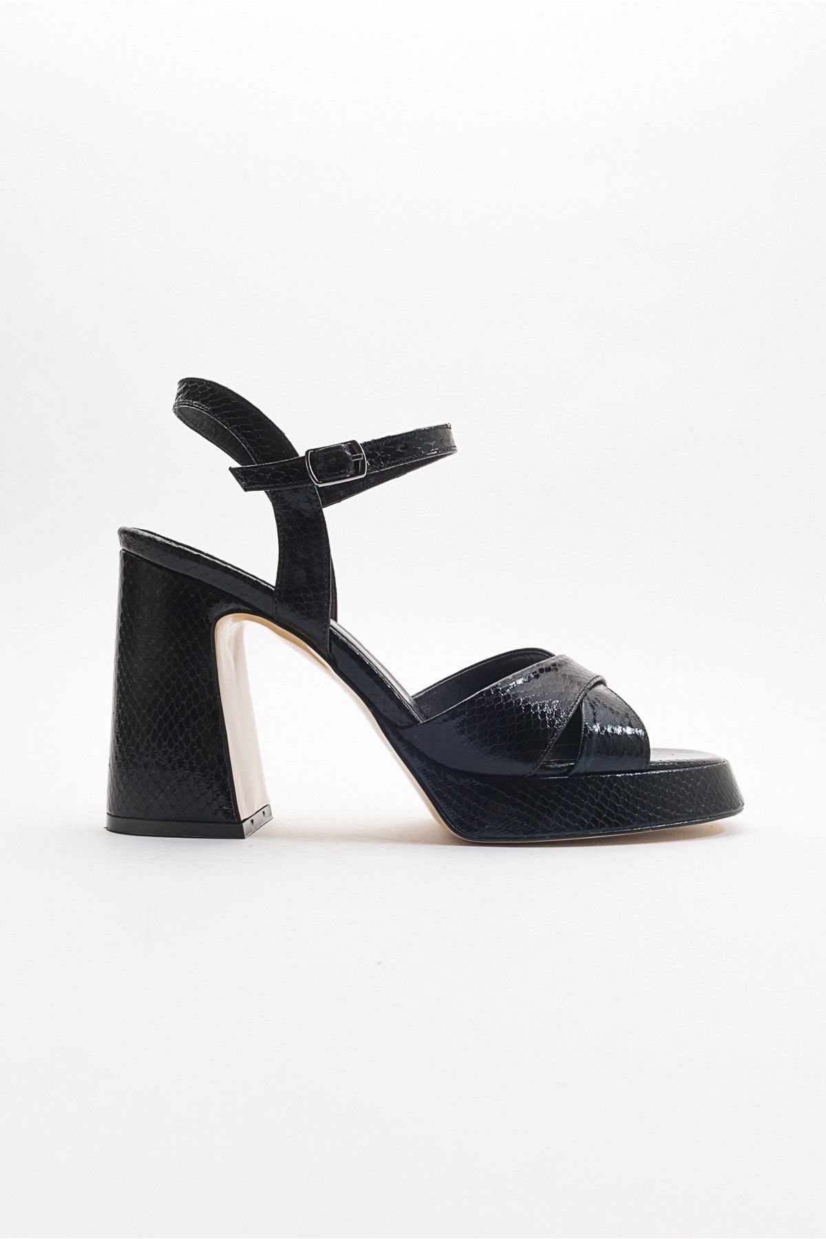 کفش پاشنه کلاسیک سیاه زنانه الگوی اورجینال luvishoes