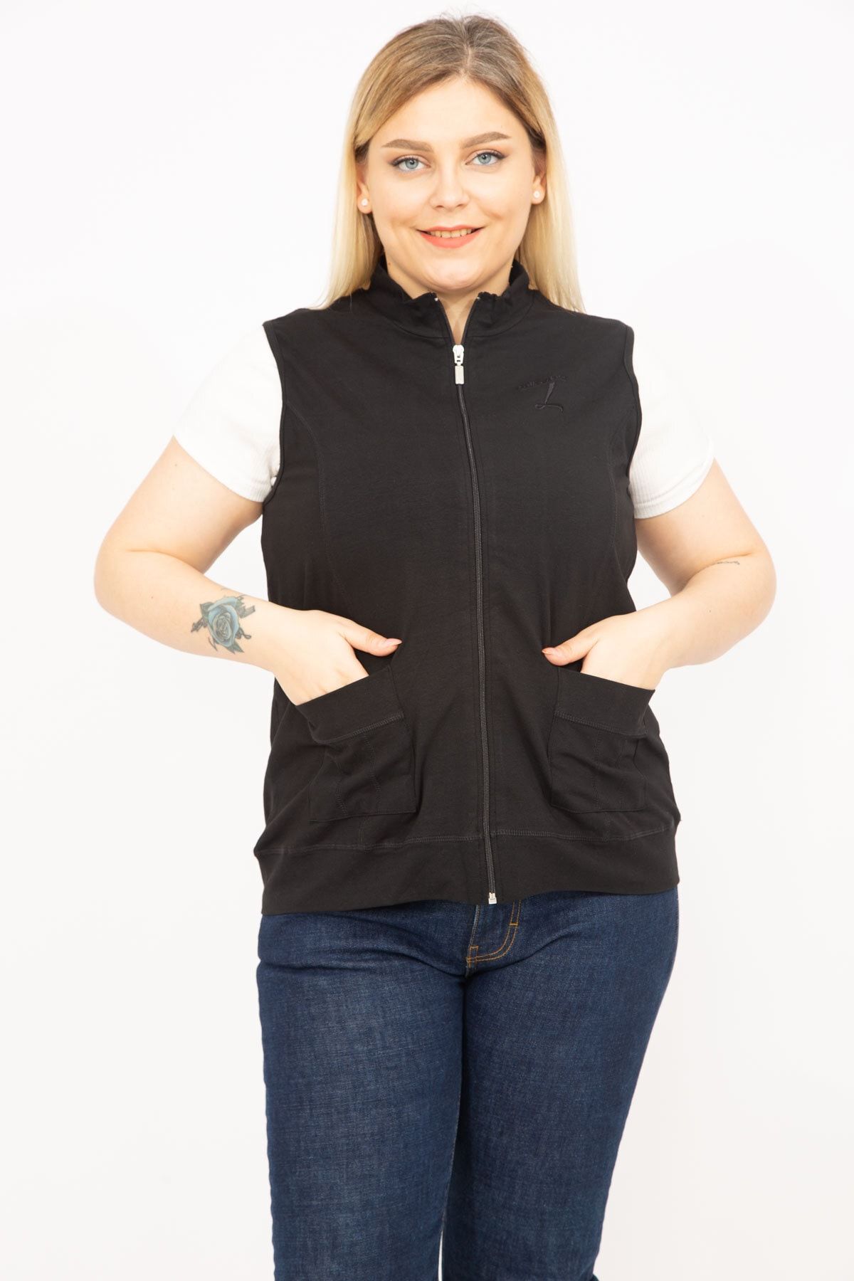 Black sweater vest outlet women's plus size
