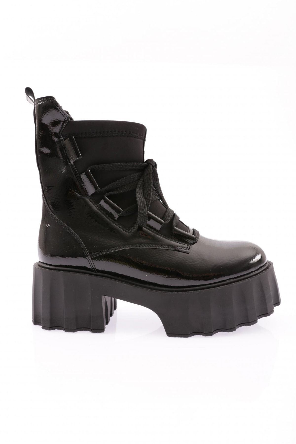 Dgn Es803 Women s Thick Sole Lace Up Boots Trendyol