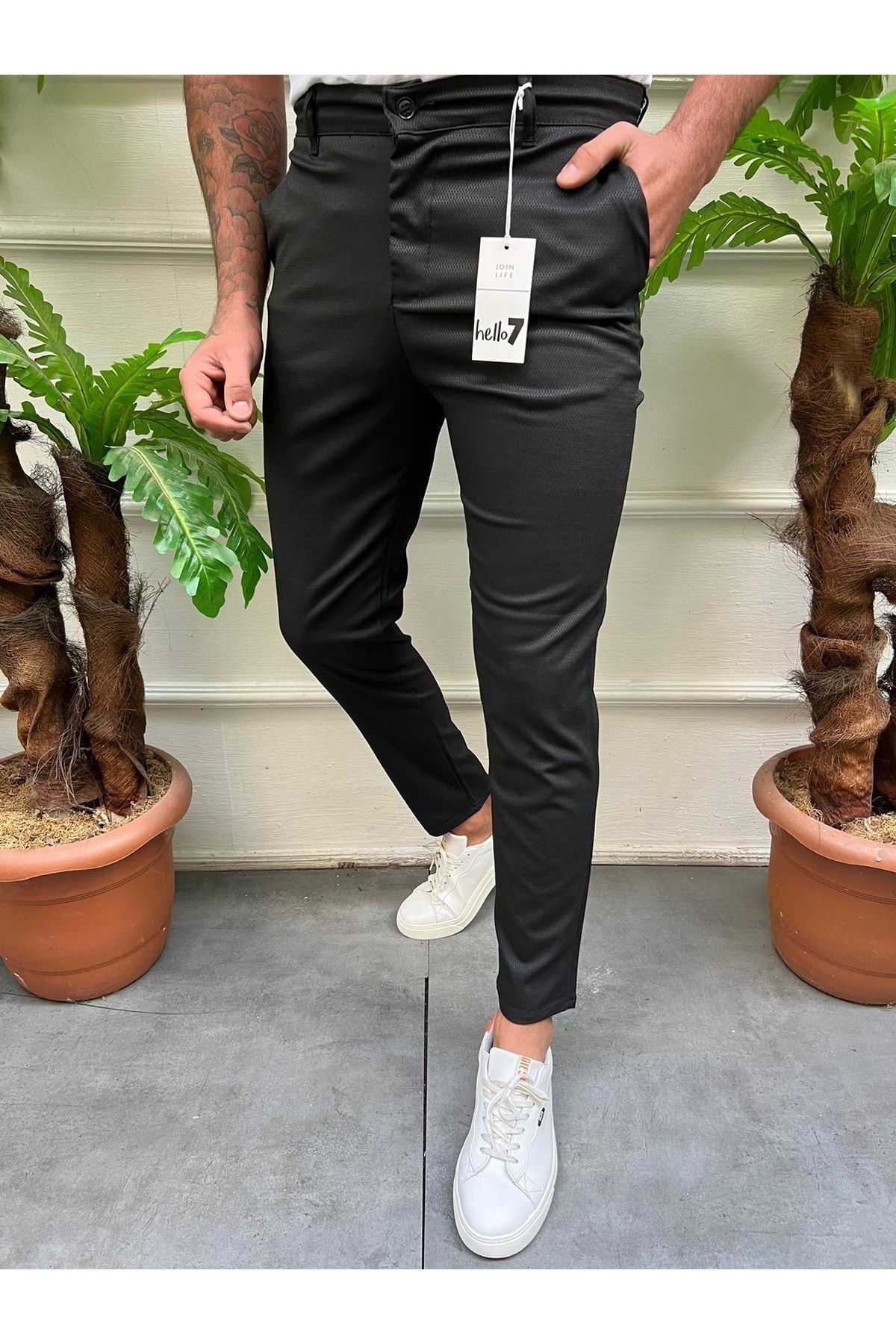Regular Fit Linen-blend trousers - Dark brown - Men | H&M SG