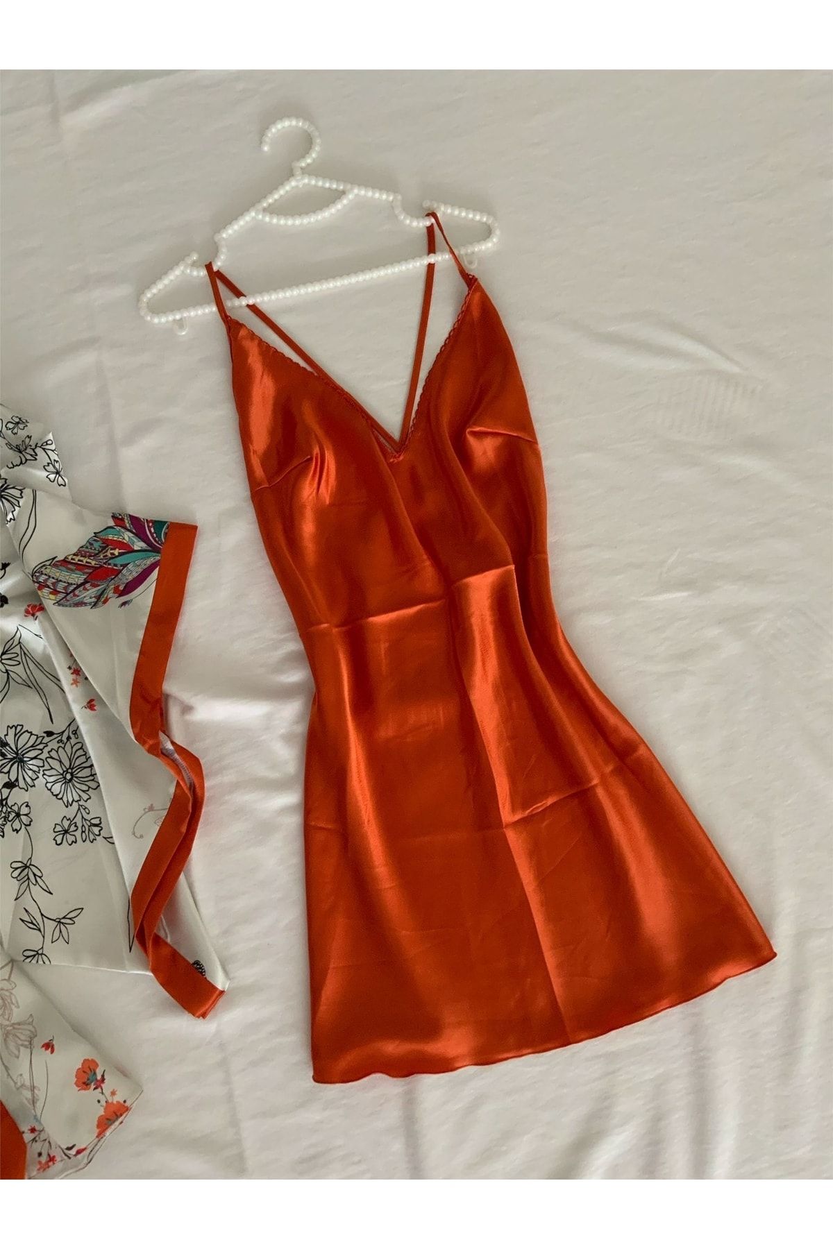 MH Moony Homewears 8 Parça Kırmızı Saten Pijama Gecelik Iç Giyim Efsane  Çeyiz Seti