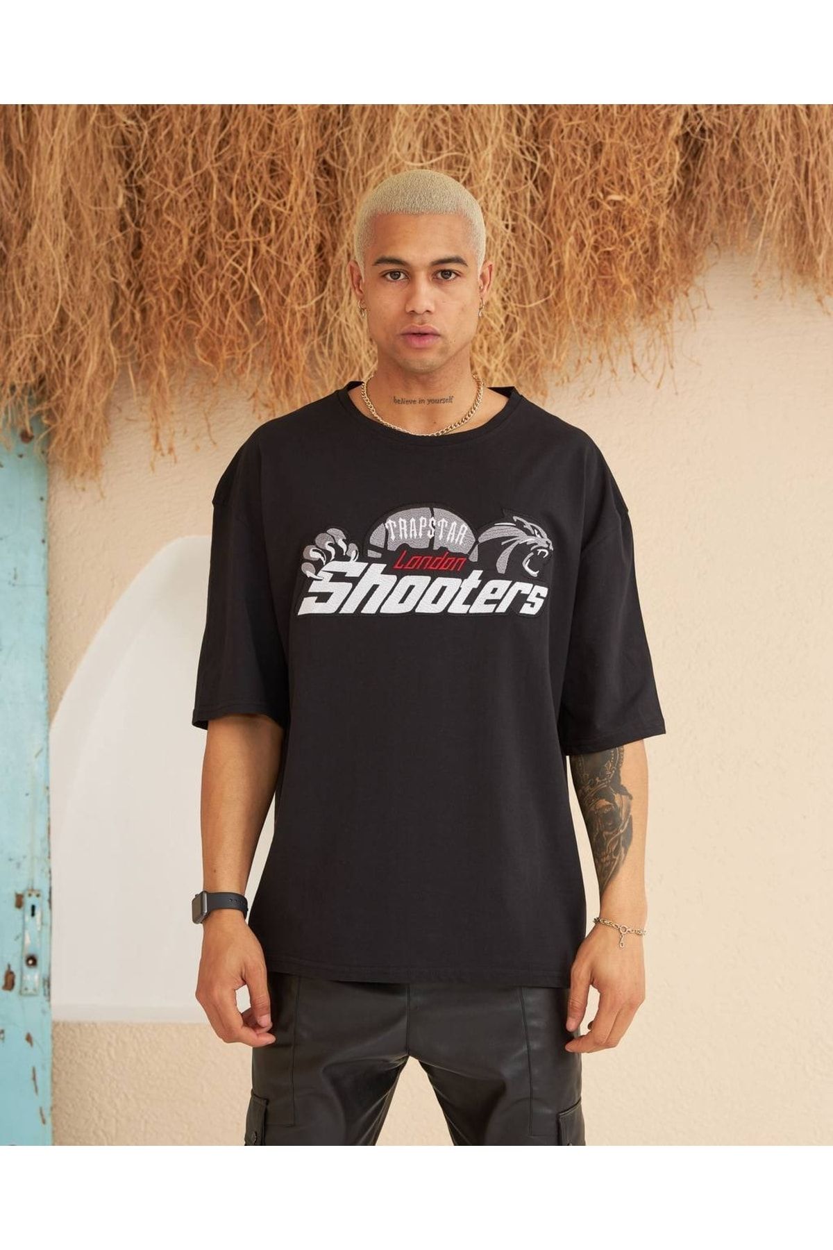OVERİSE Trapstar Shooters Siyah Oversize Unisex Tshirt Fiyatı, Yorumları -  Trendyol