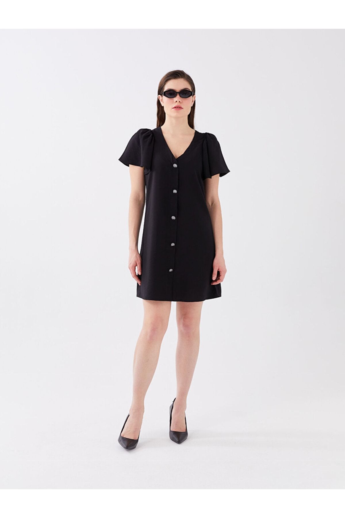 LC Waikiki Kleid Schwarz A-Linie Fast ausverkauft