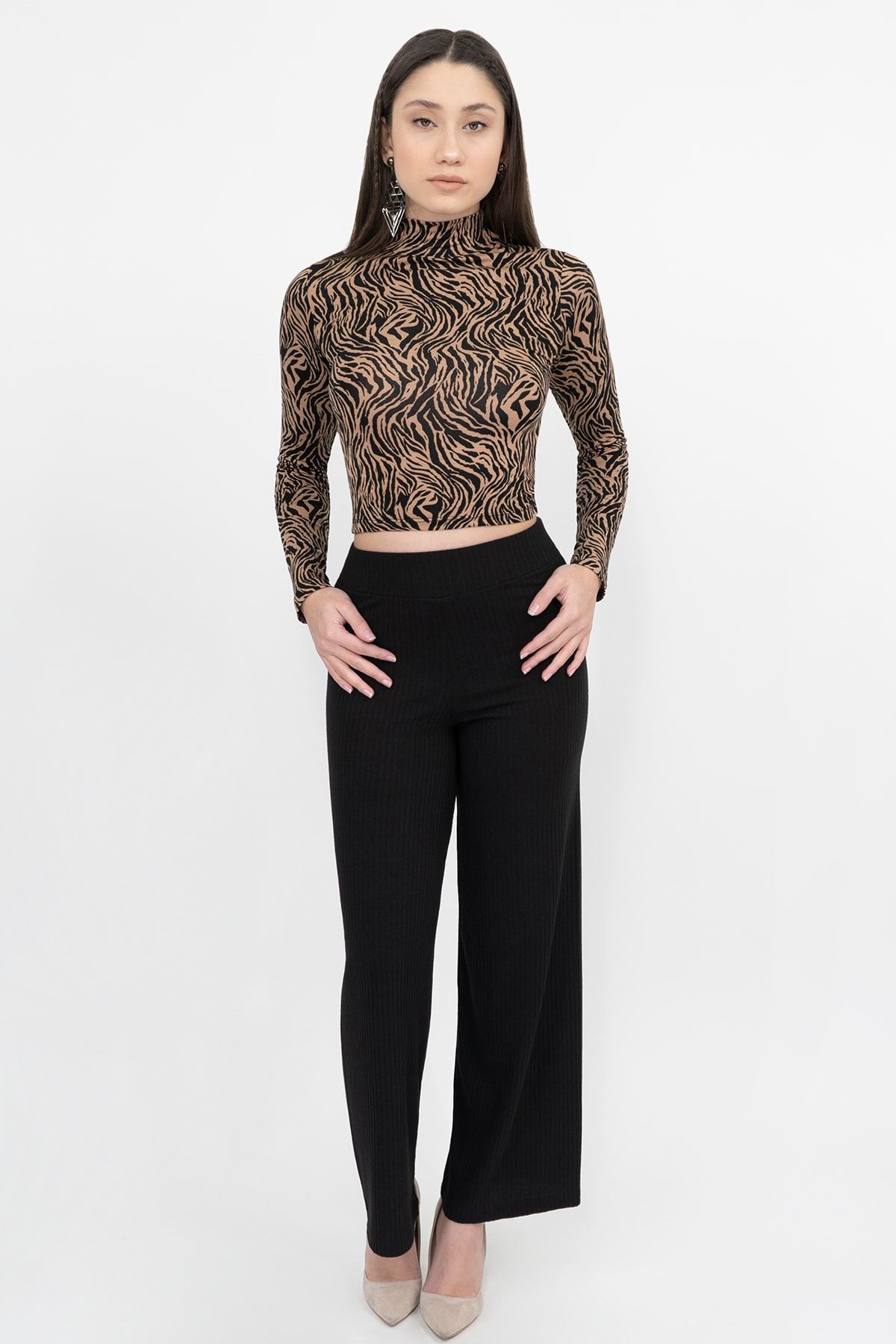 Soyo-Brown Black Zebra Patterned Viscose Half Turtleneck Long Sleeve Blouse 2
