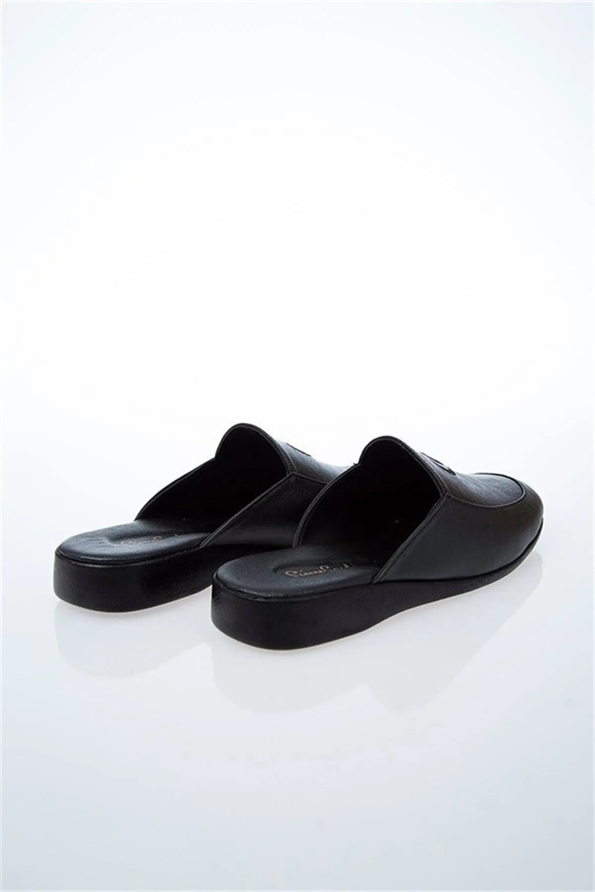 دمپایی خانگی مردانه راسته | پیر کاردین Pierre Cardin 7f6f57ba-35f5-5b70-ae5d-ca4df04c89b6 - تصویر 3
