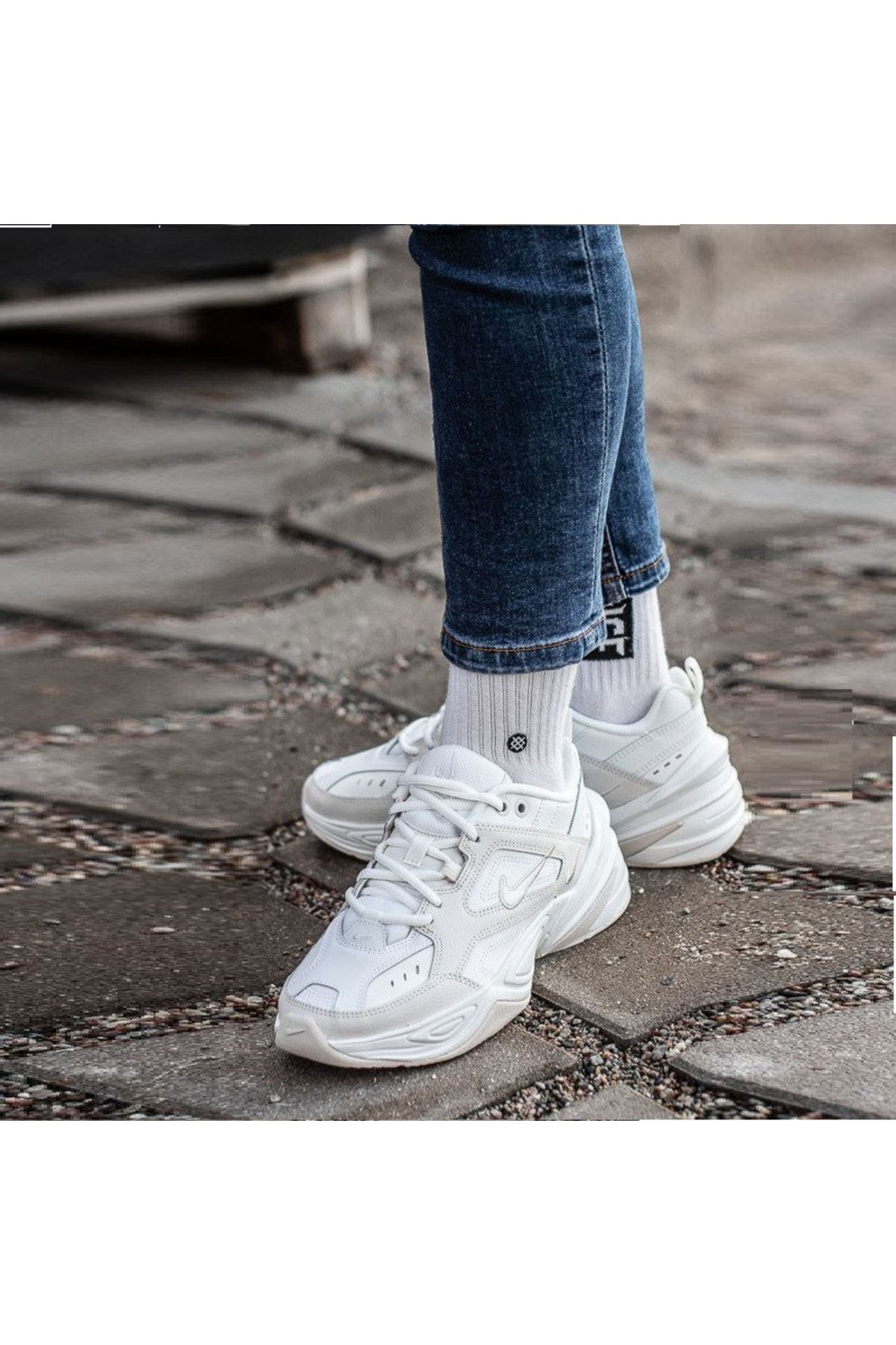 Nike m2k tekno store trainers in retro white