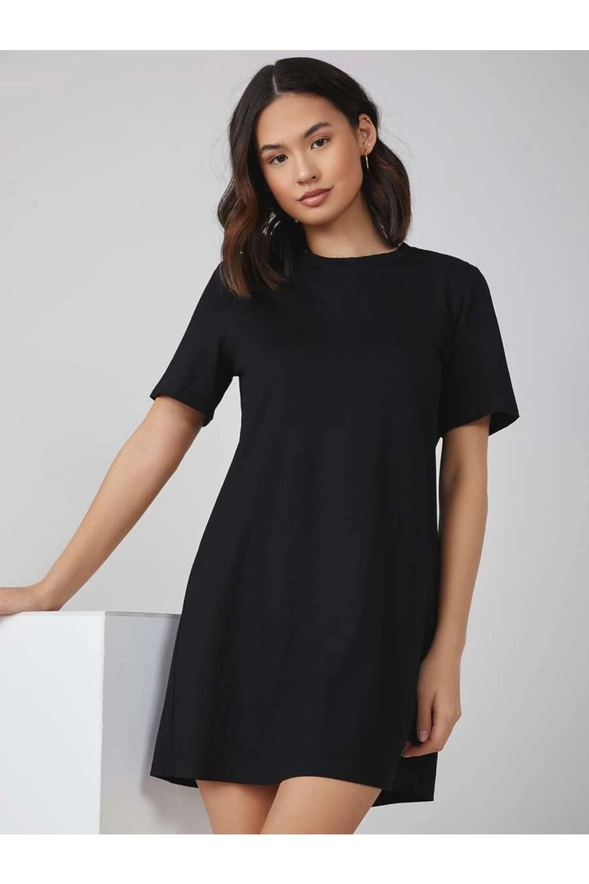 MOONBULL-Schwarzes, schlichtes Oversize-Kleid aus Baumwolle mit Rundhalsausschnitt 3
